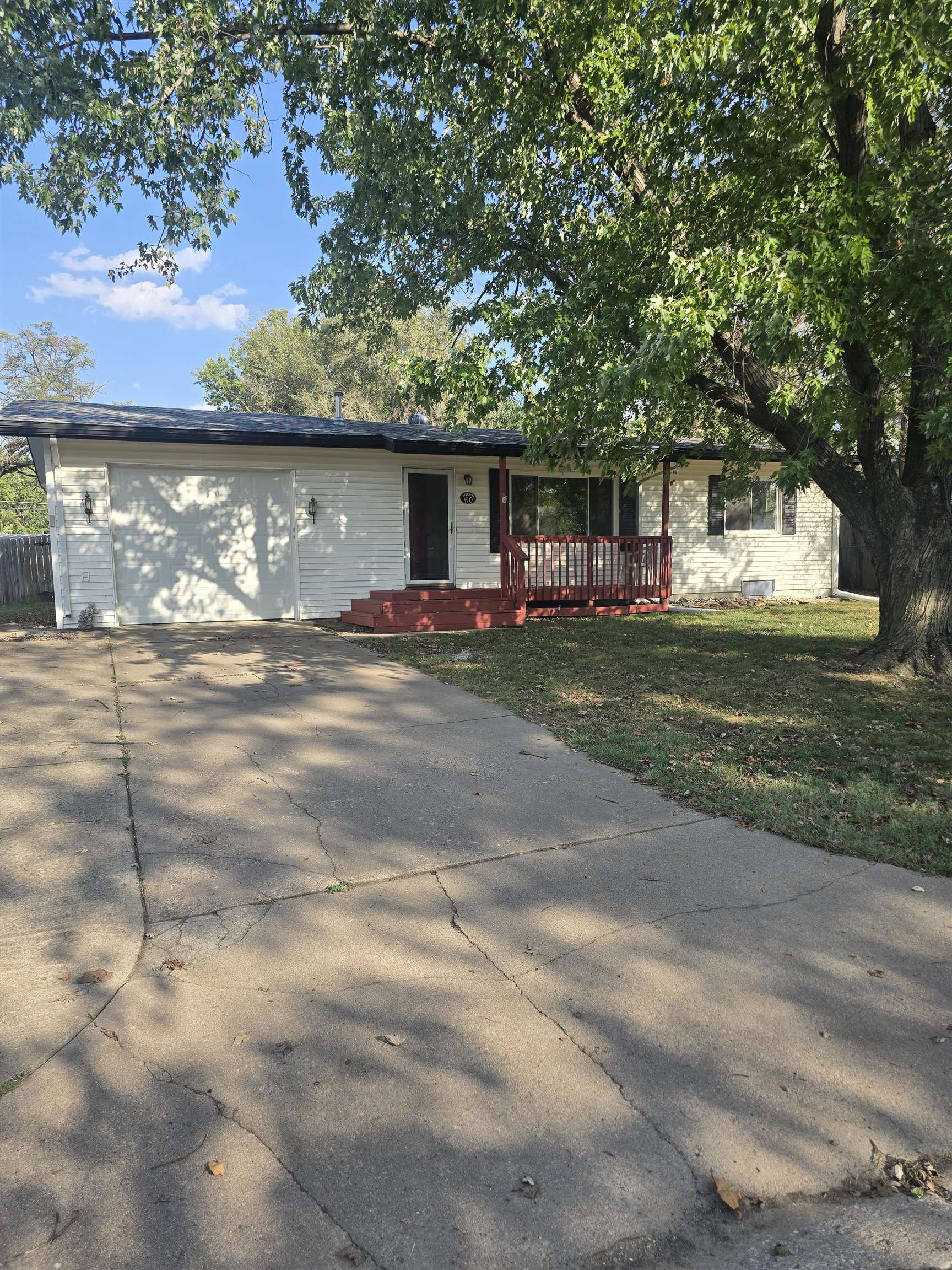 410 S Sunset Property Photo 1