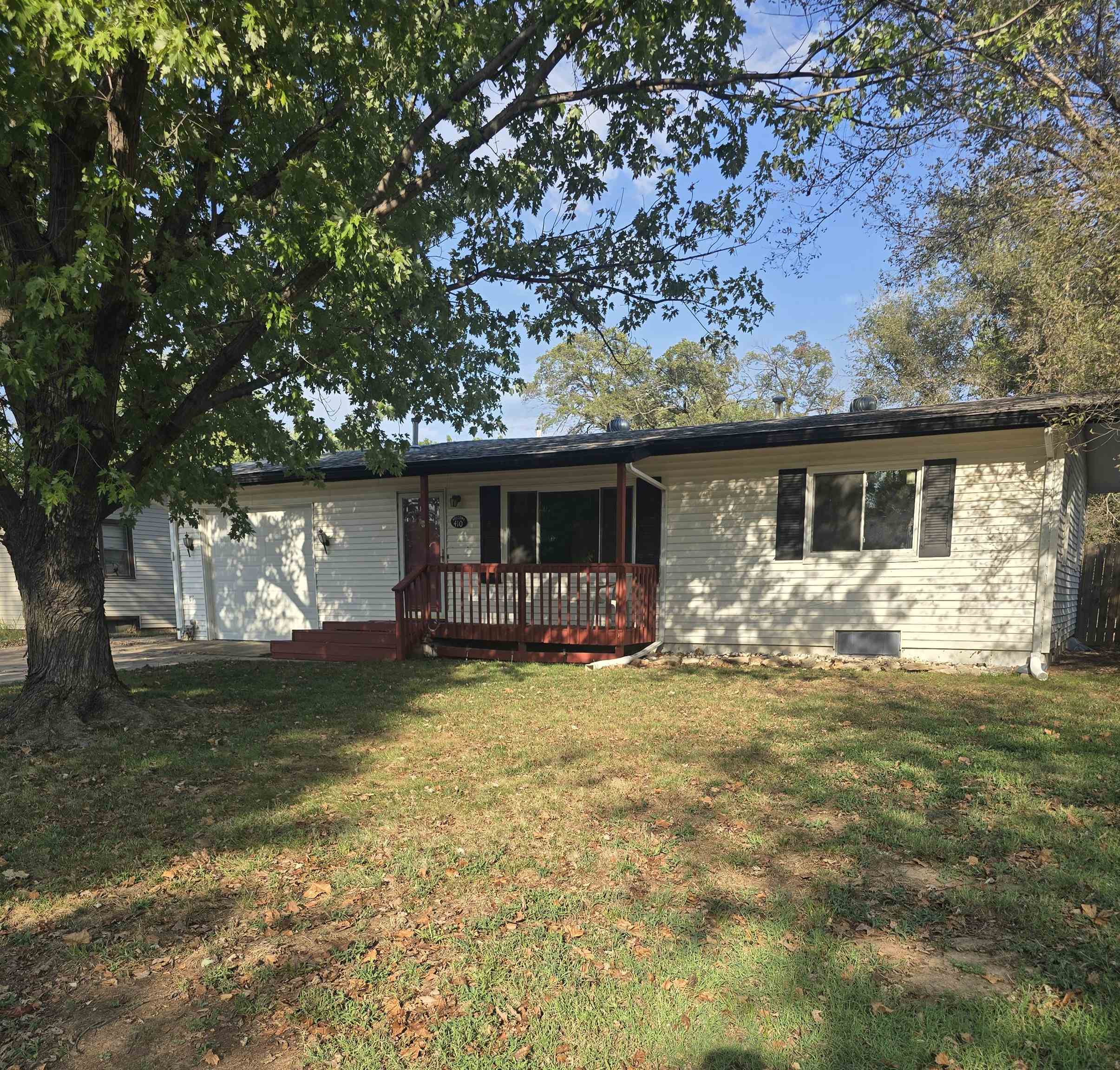 410 S Sunset Property Photo 2