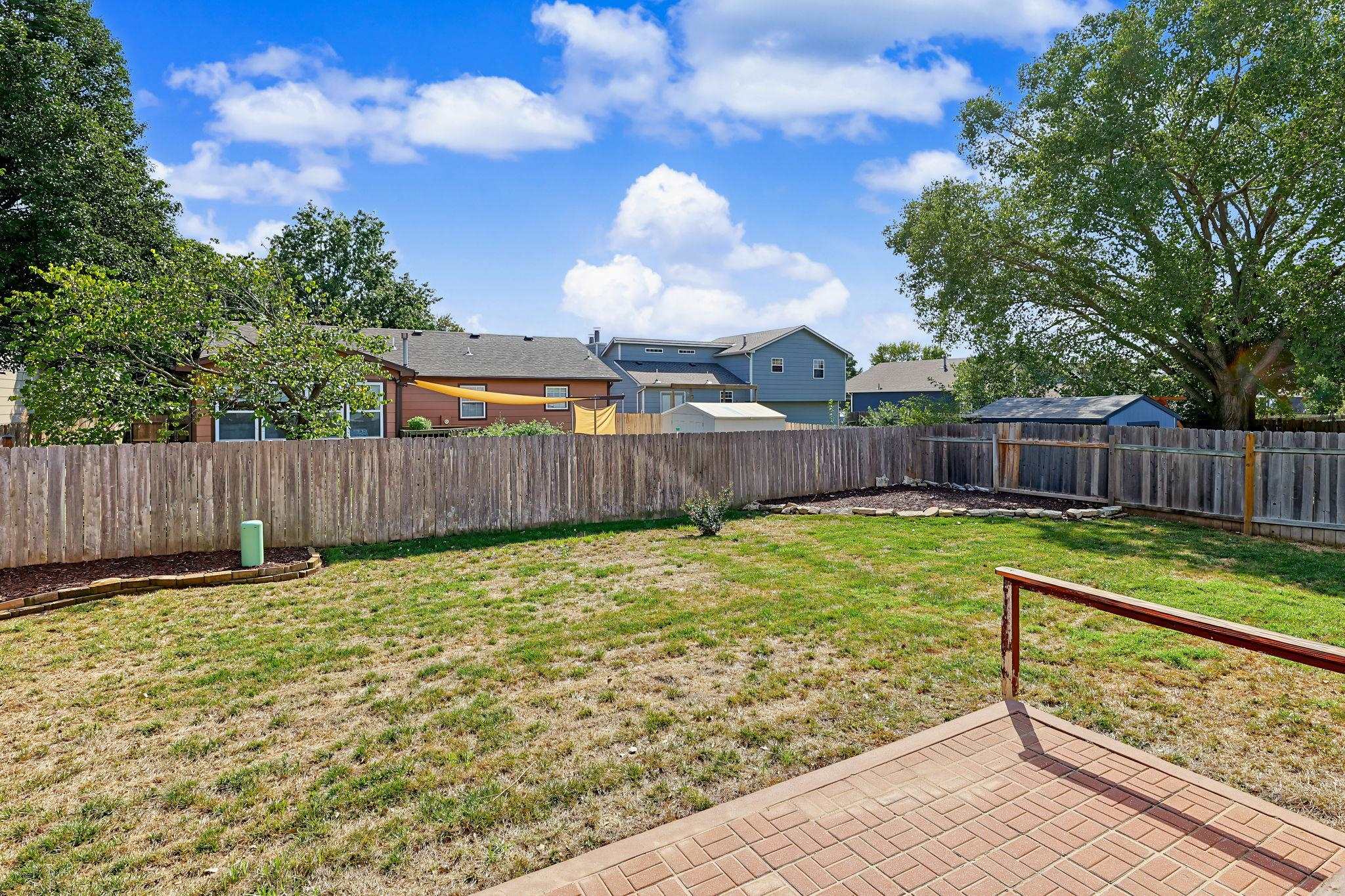 5823 W Kemper St Property Photo 30