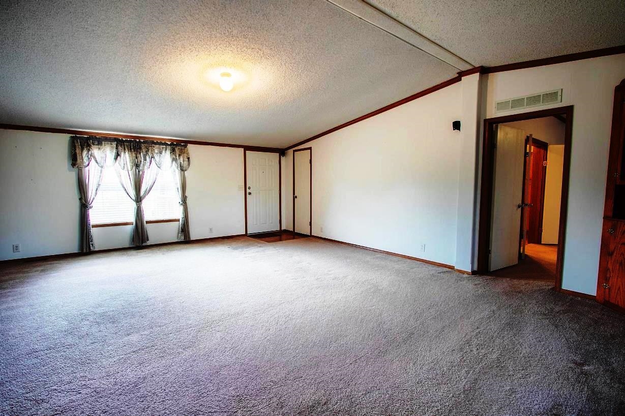 1188 150th Property Photo 10