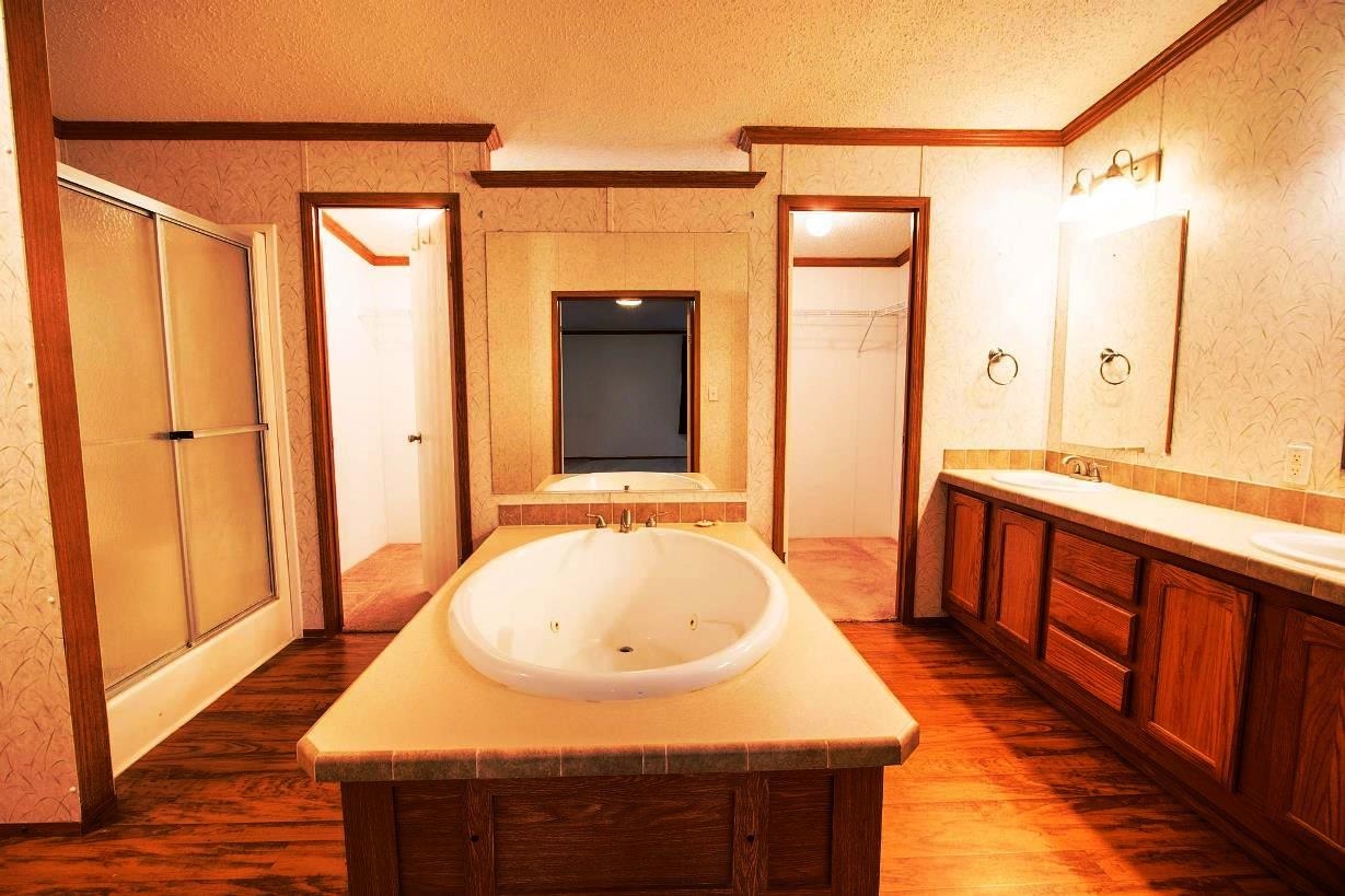 1188 150th Property Photo 13