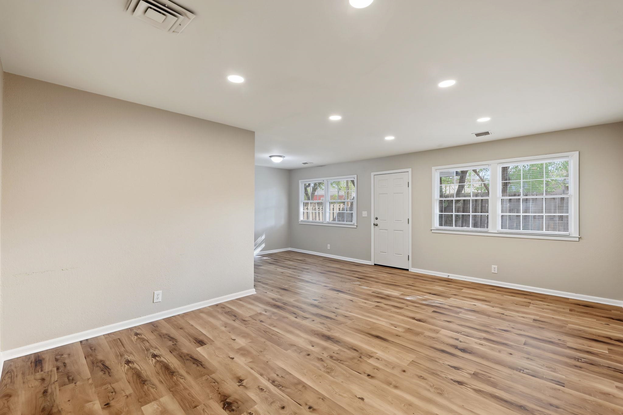 1026 N Kevin Property Photo 13