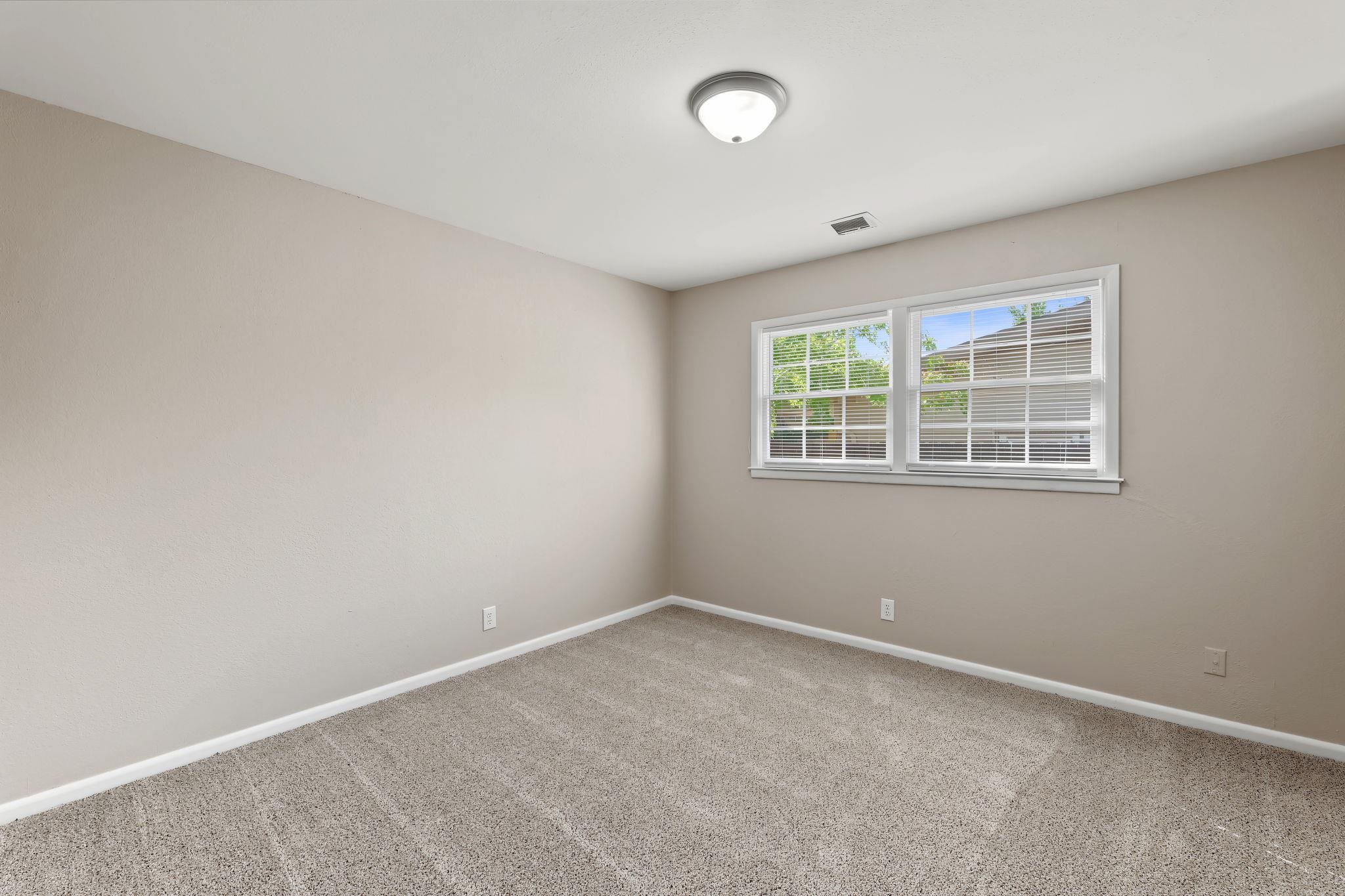 1026 N Kevin Property Photo 20