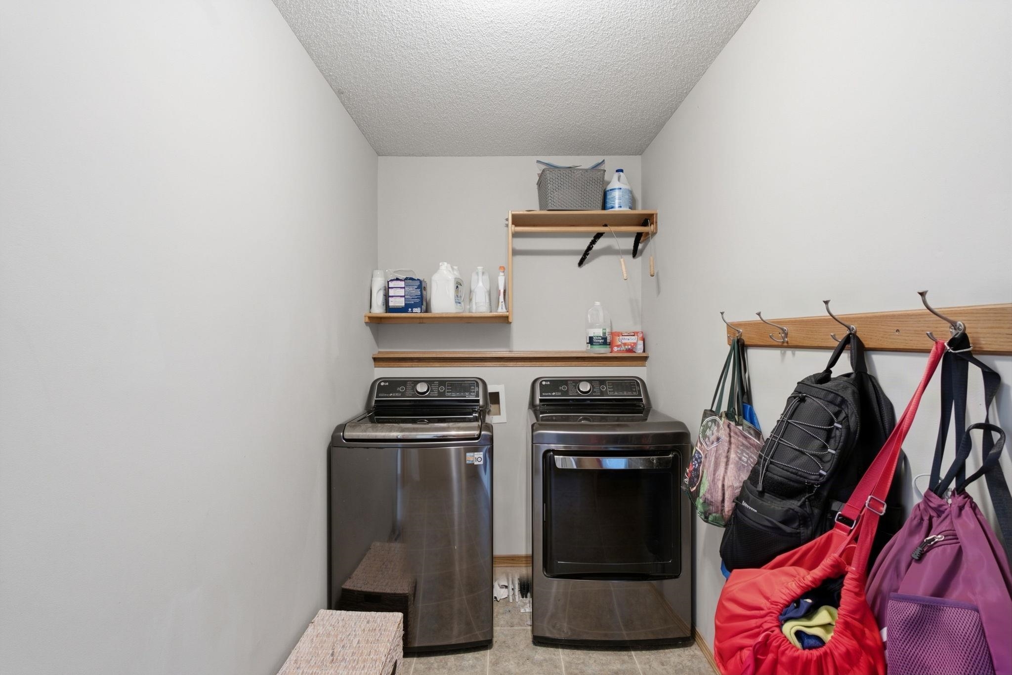 222 S Decker Ct Property Photo 12