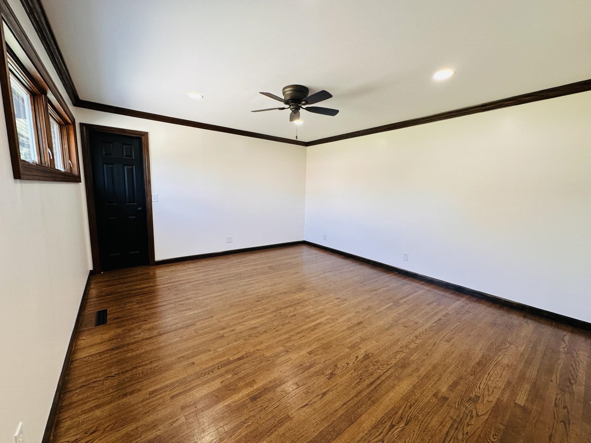 135 S Westfield Property Photo 7