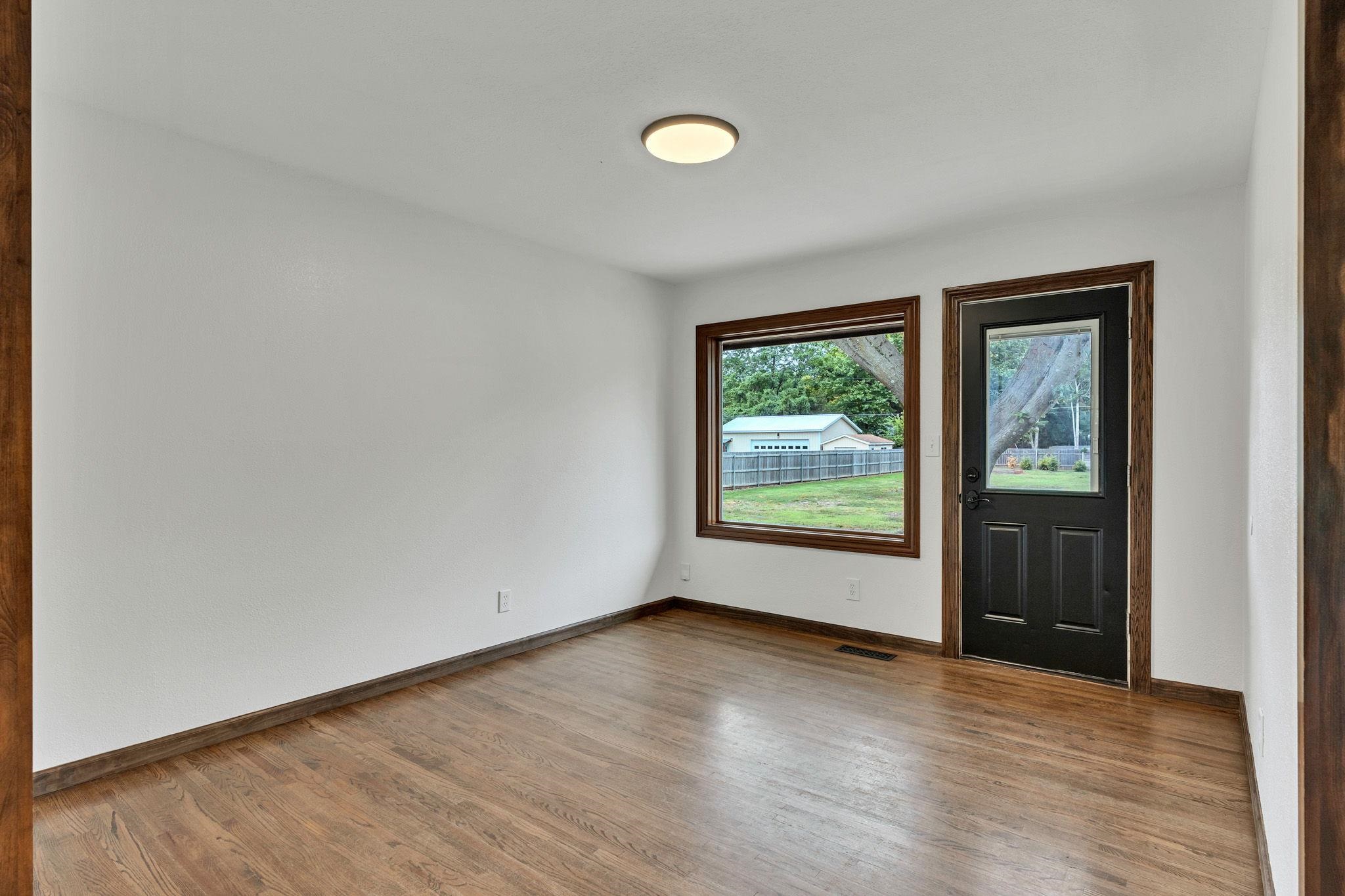 135 S Westfield Property Photo 15