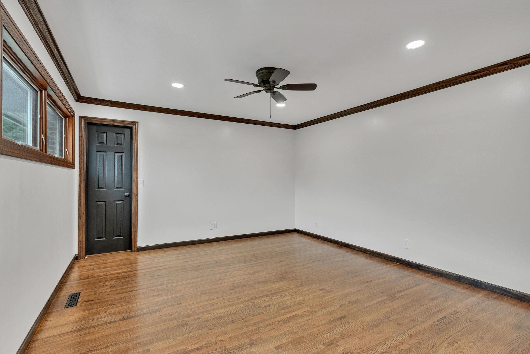 135 S Westfield Property Photo 17