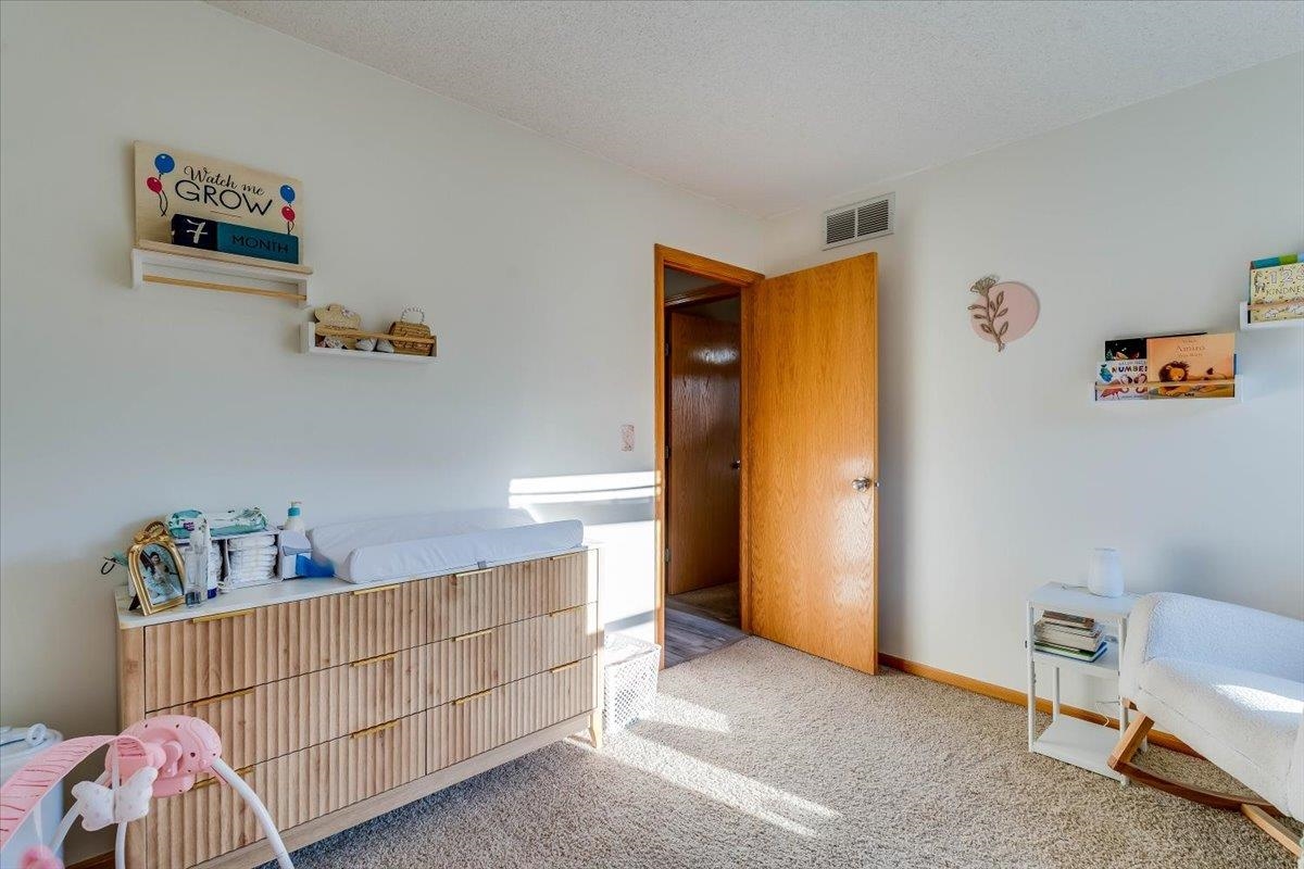 2407 E Kite St. Property Photo 23