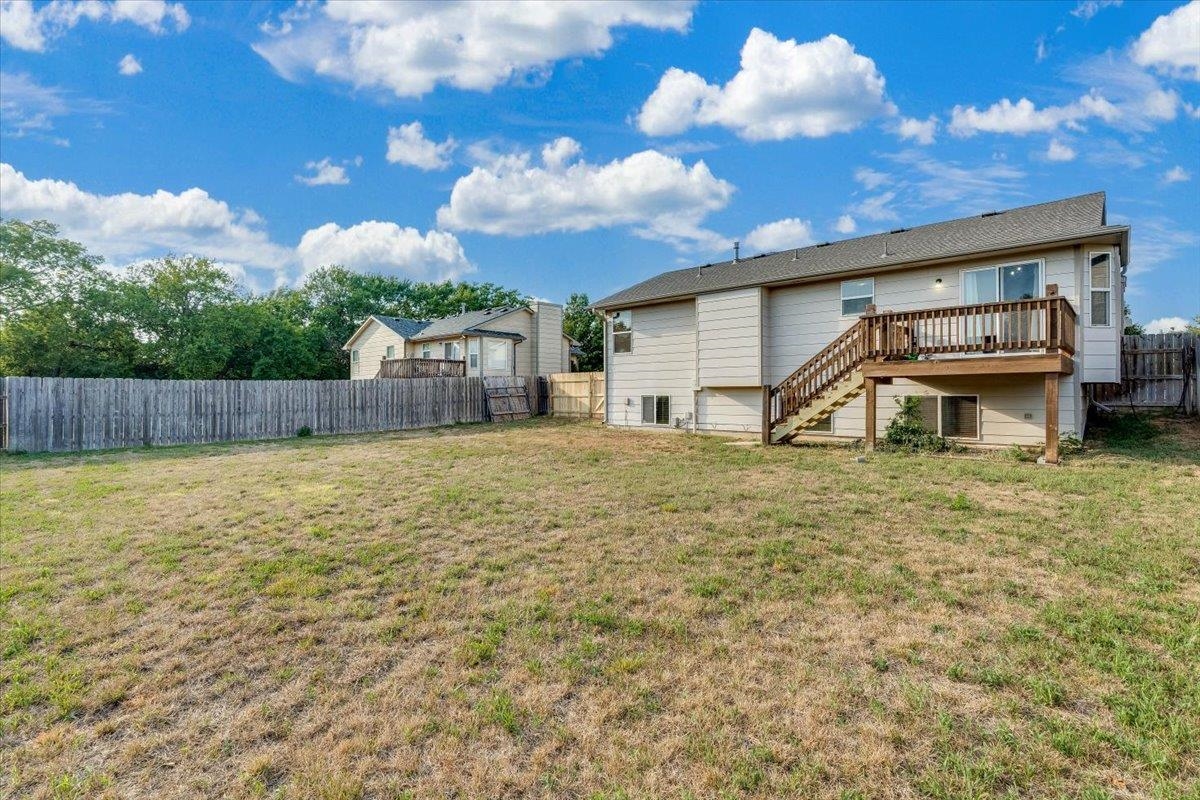 2407 E Kite St. Property Photo 33