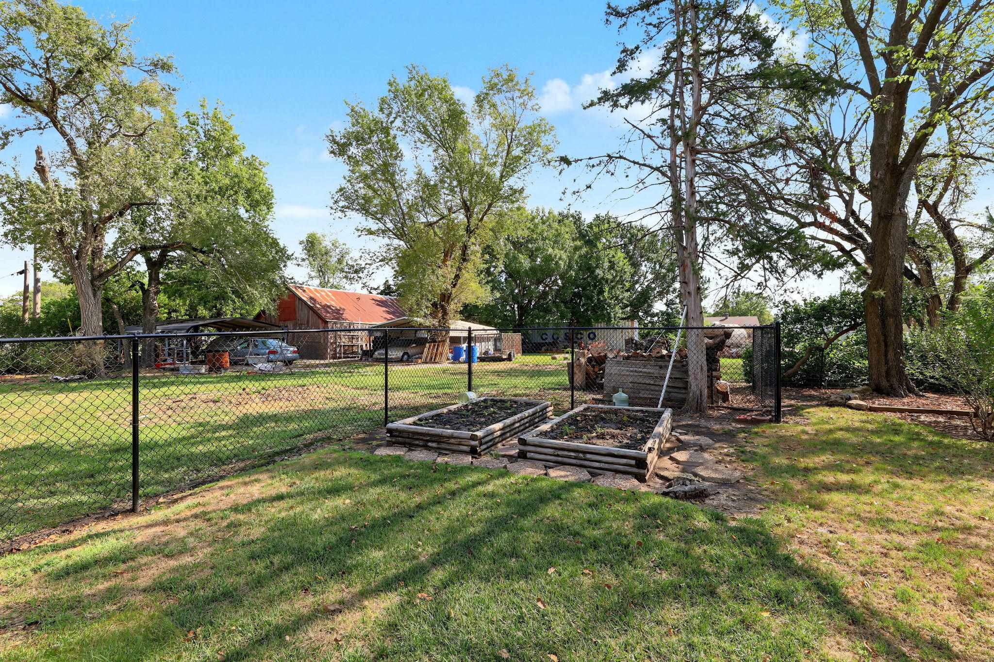 11724 E Pawnee Property Photo 27