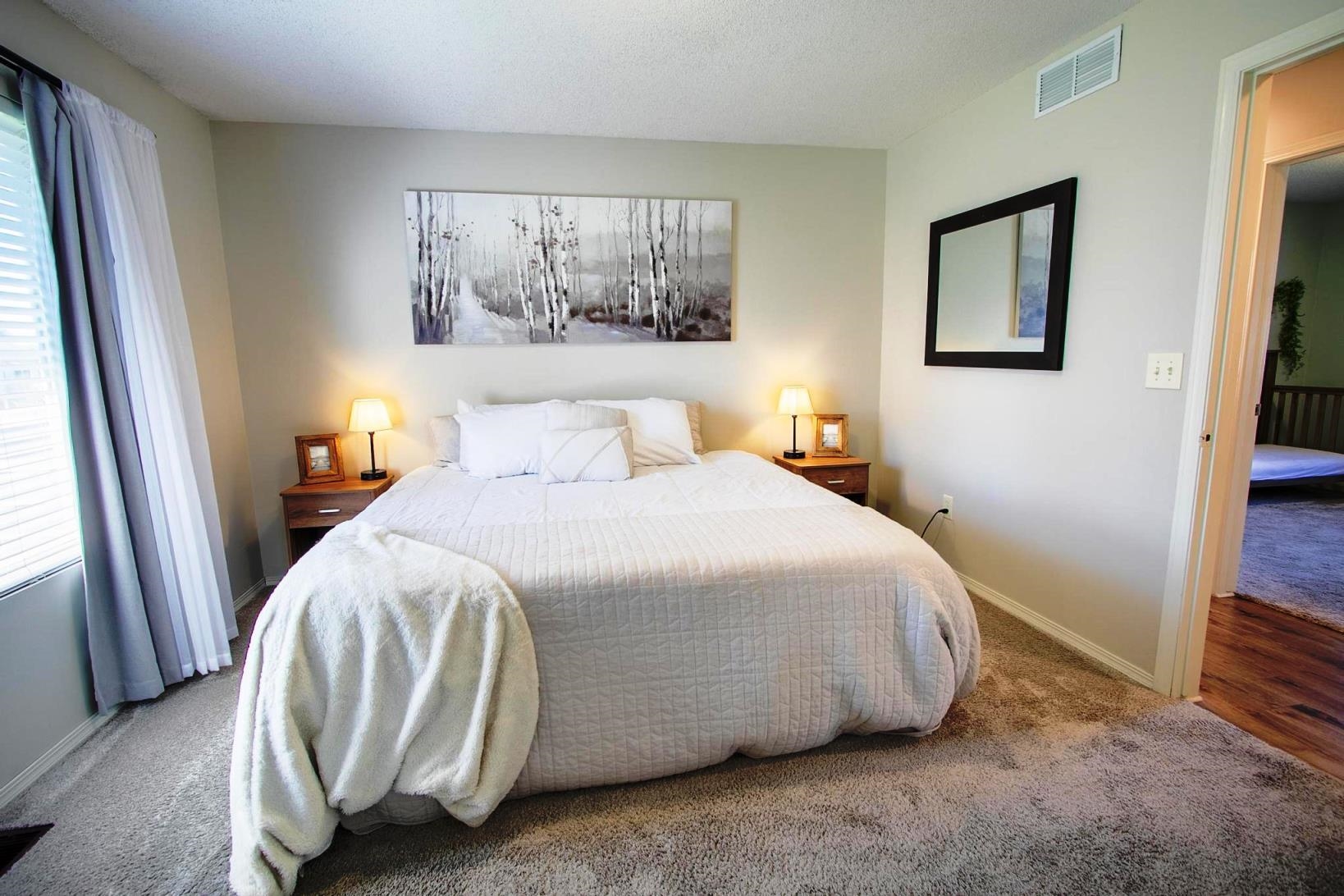 1511 E Cedar Tree Property Photo 9