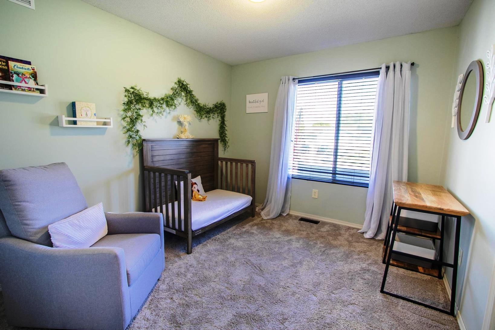 1511 E Cedar Tree Property Photo 14