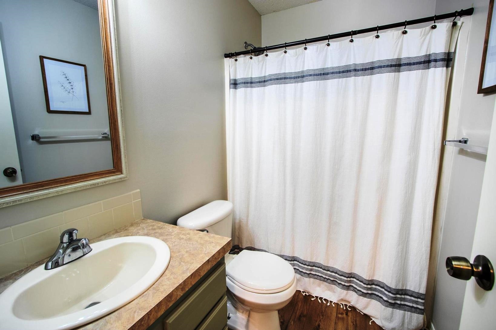 1511 E Cedar Tree Property Photo 15