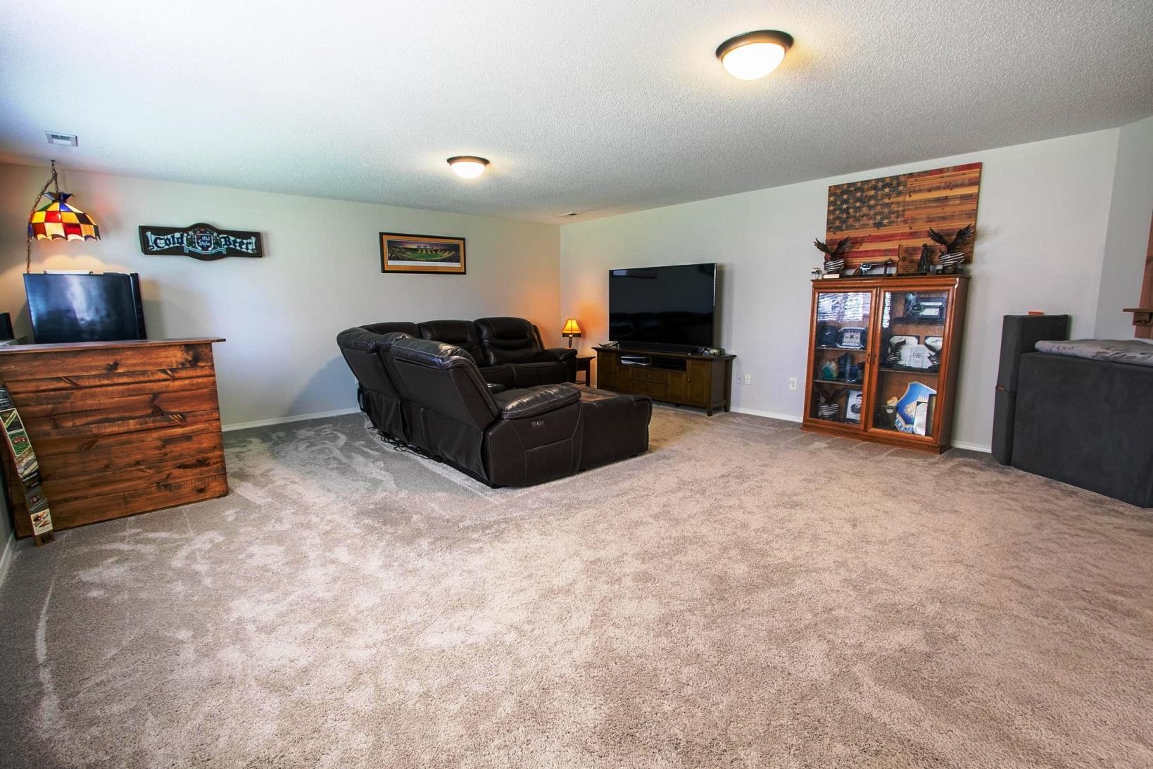 1511 E Cedar Tree Property Photo 17