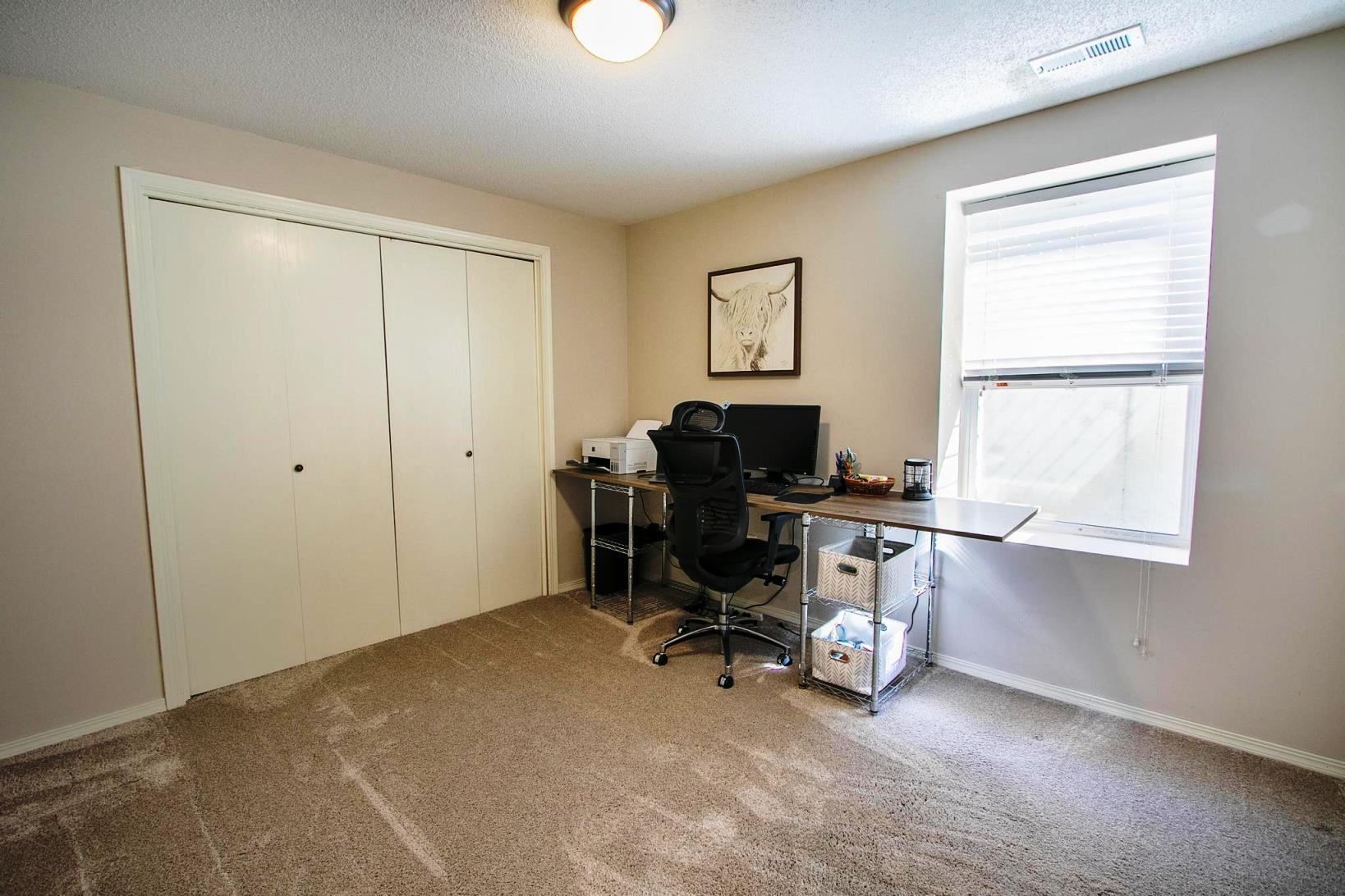 1511 E Cedar Tree Property Photo 20