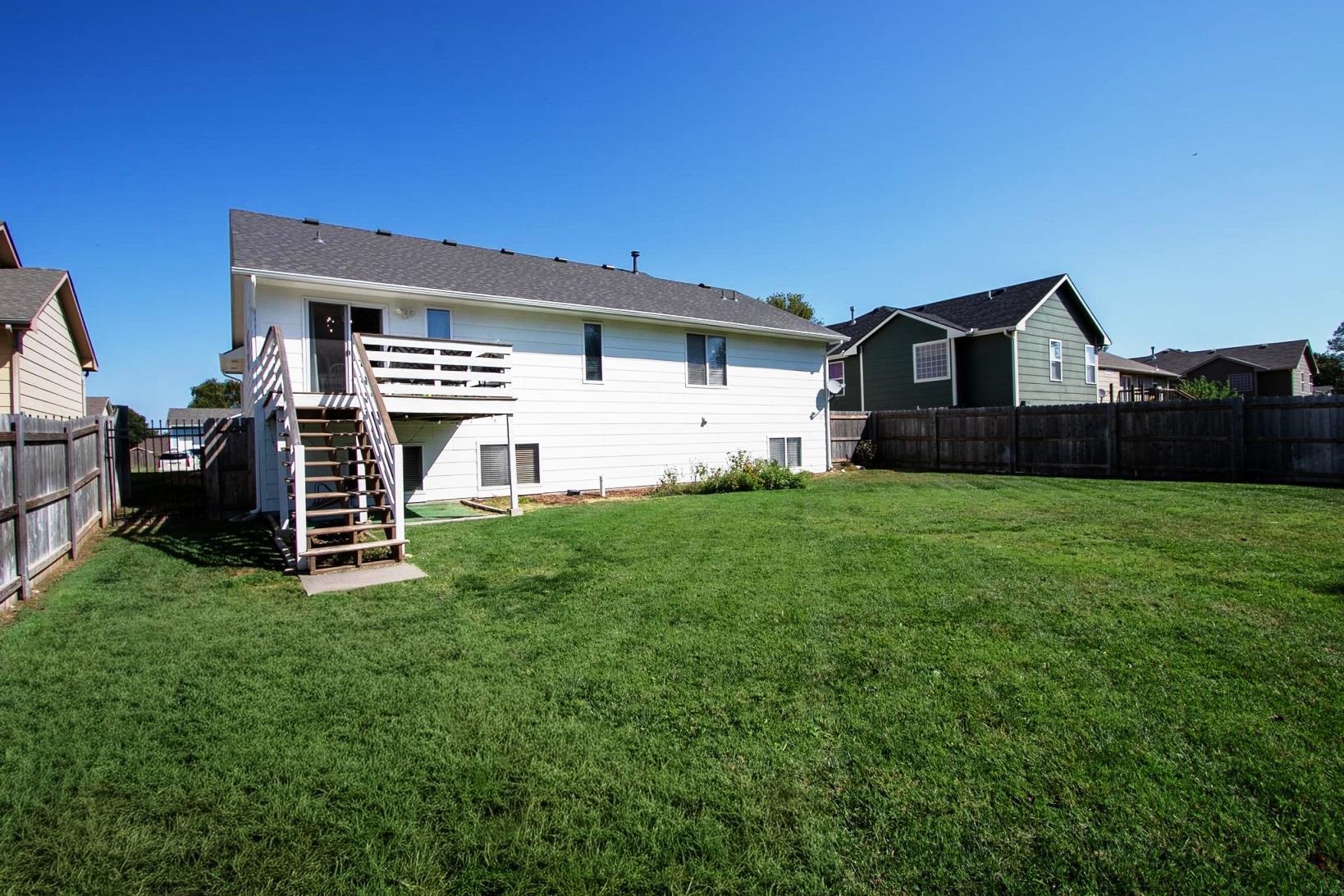 1511 E Cedar Tree Property Photo 24