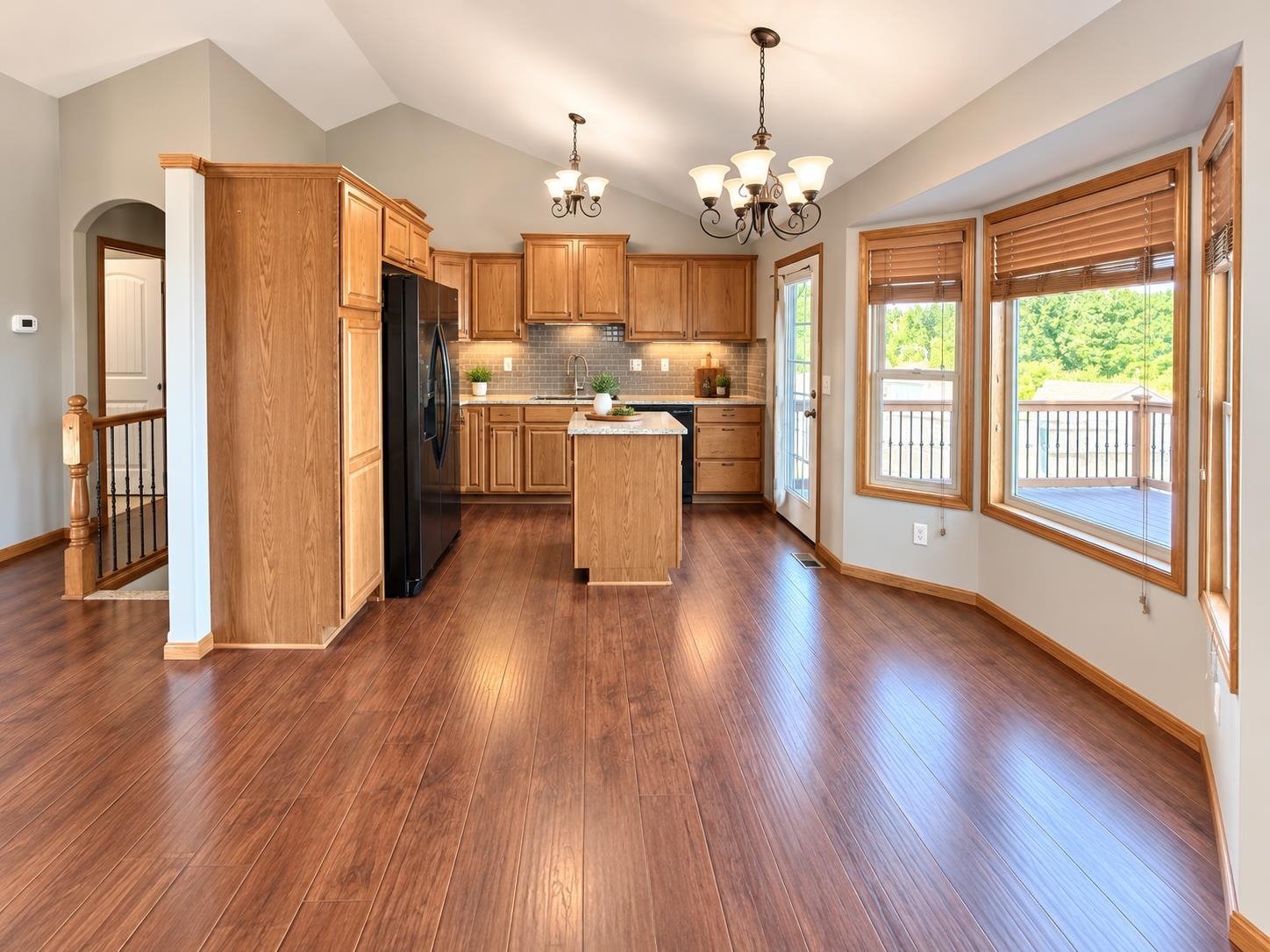 2 Ember Way Circle Property Photo 4