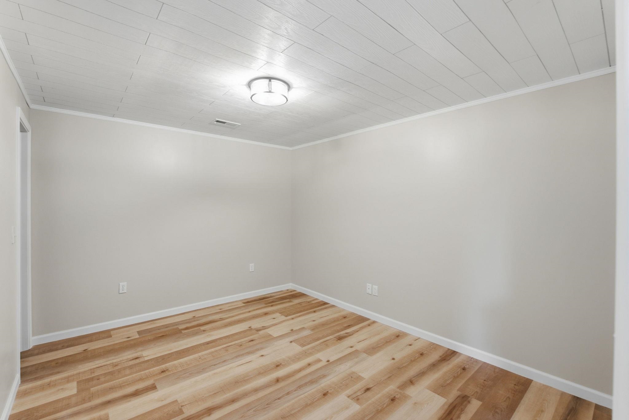 1905 N Kentucky Ln Property Photo 22