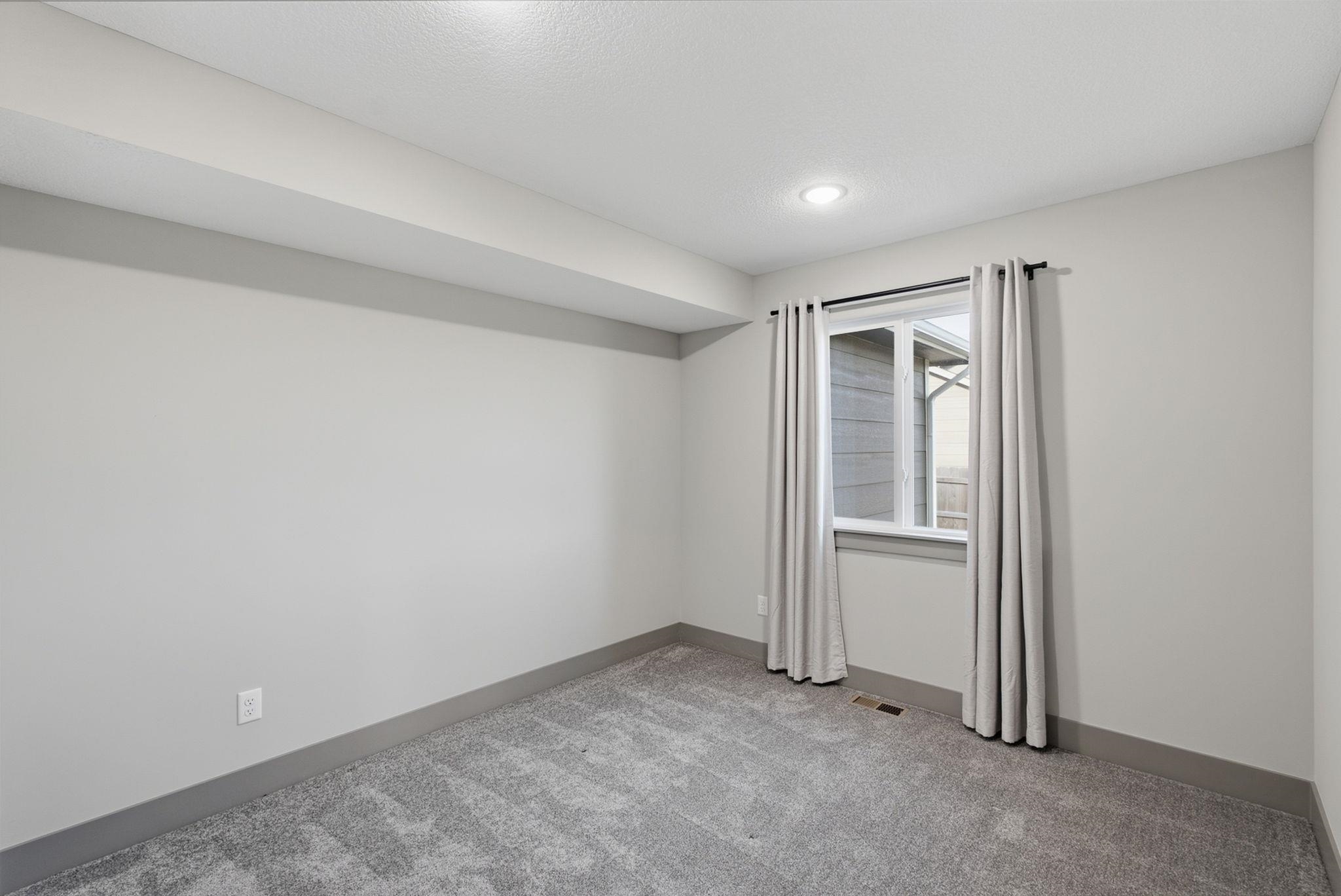 10718 E Bonita St Property Photo 14