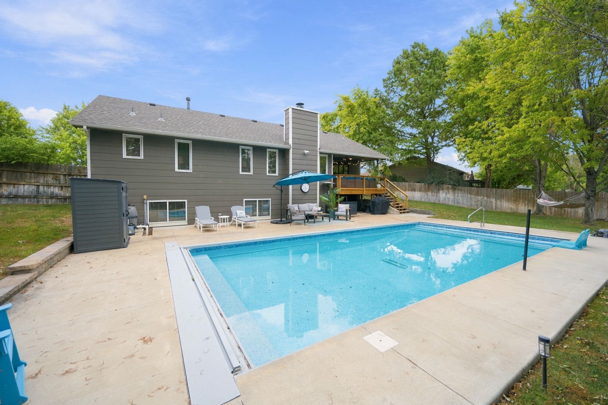 11615 W May St. Property Photo 29