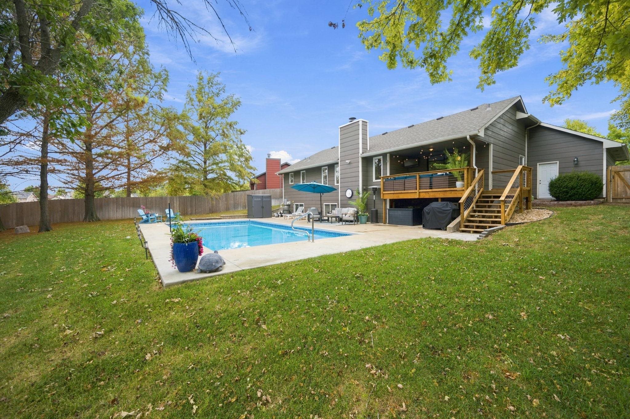 11615 W May St. Property Photo 31