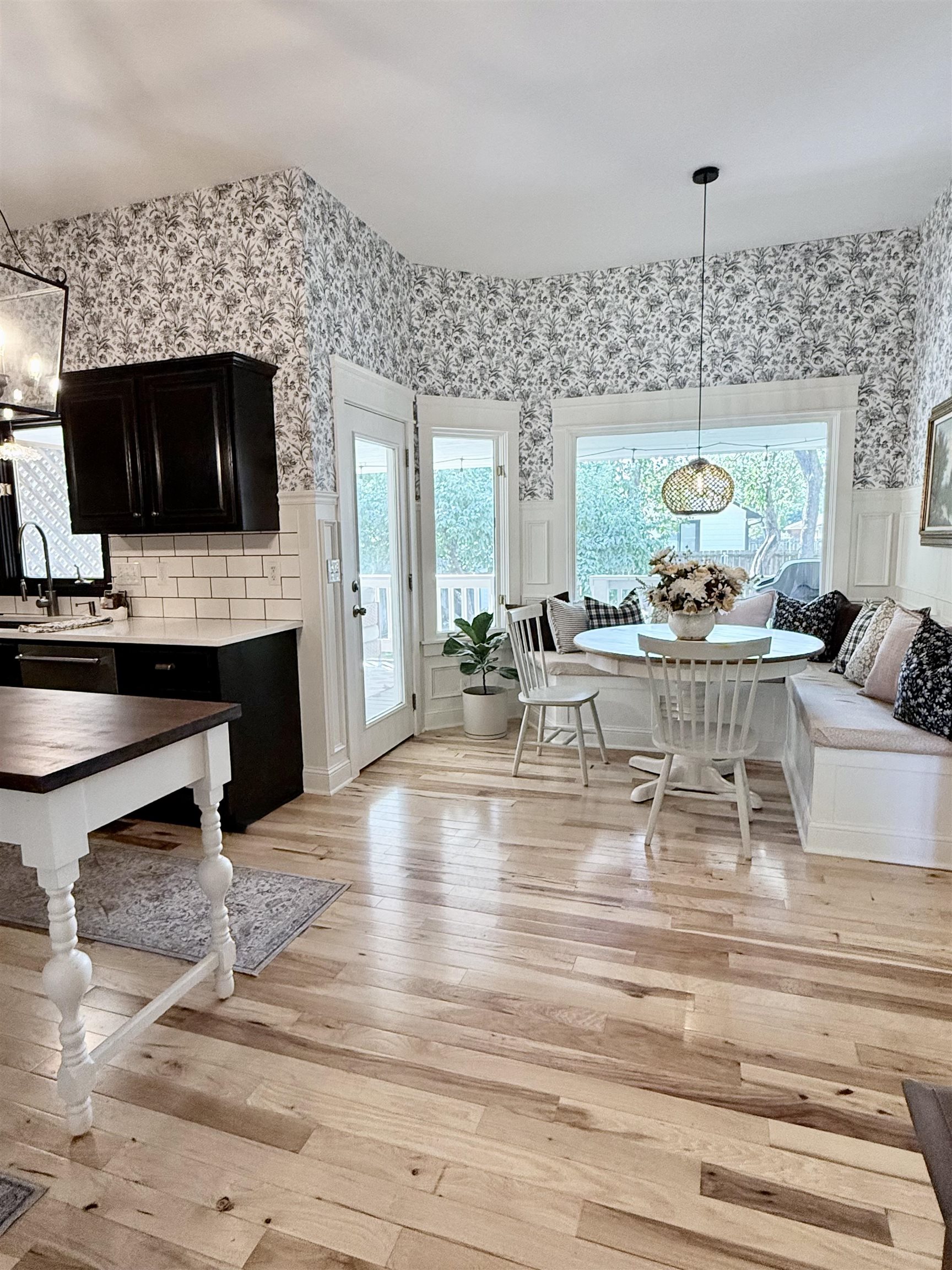 10509 W Westport Property Photo 5
