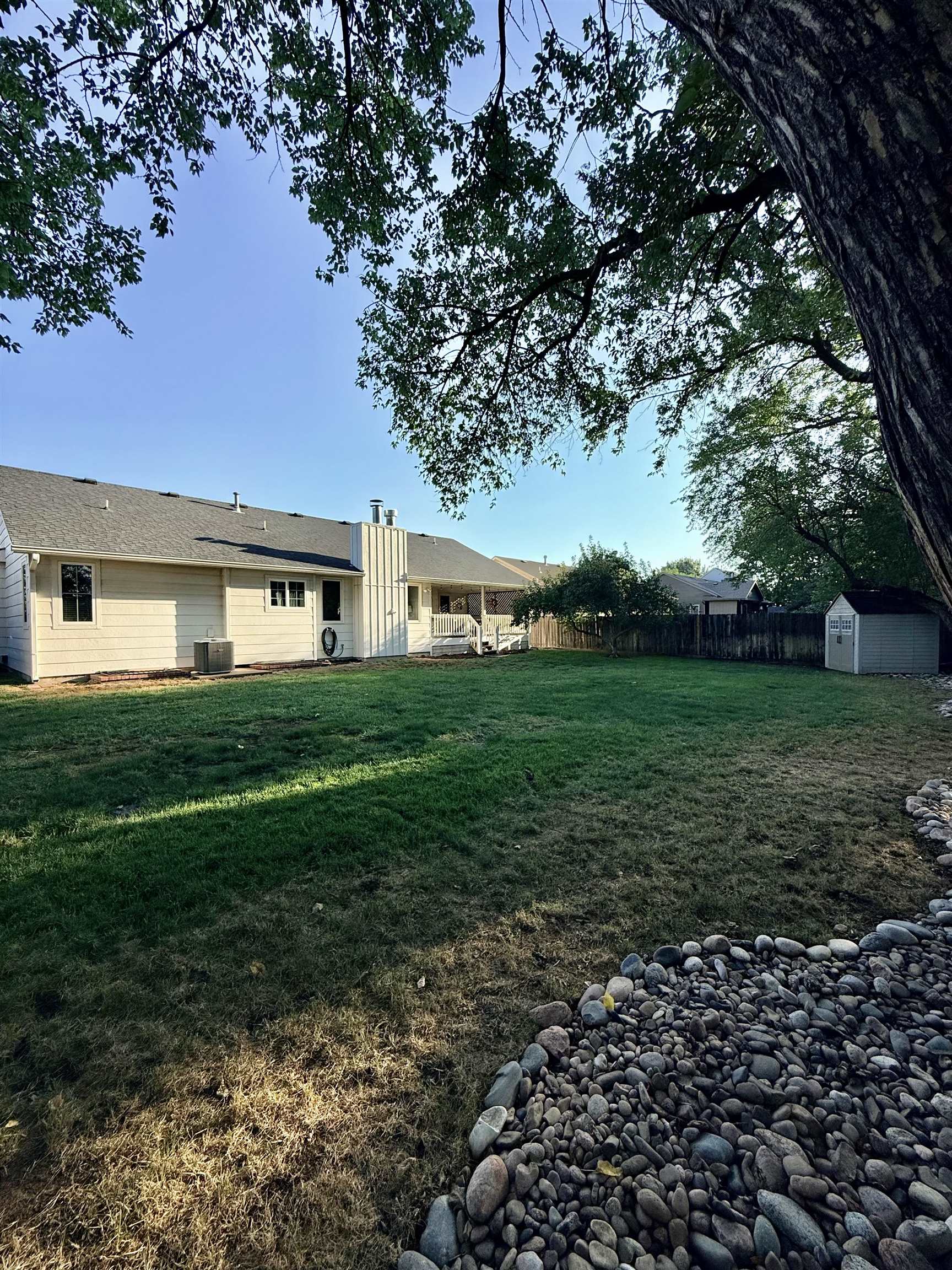 10509 W Westport Property Photo 33
