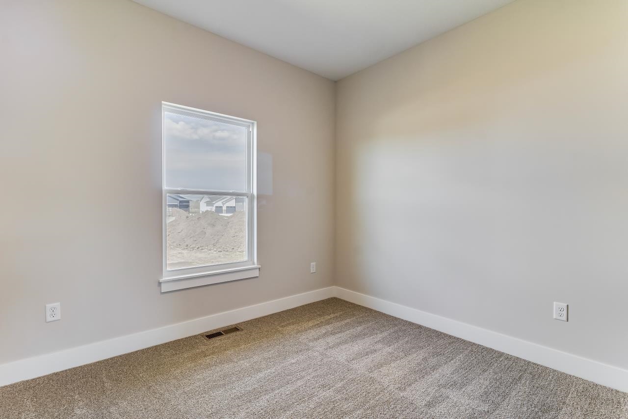 5766 N Edwards St. Property Photo 29