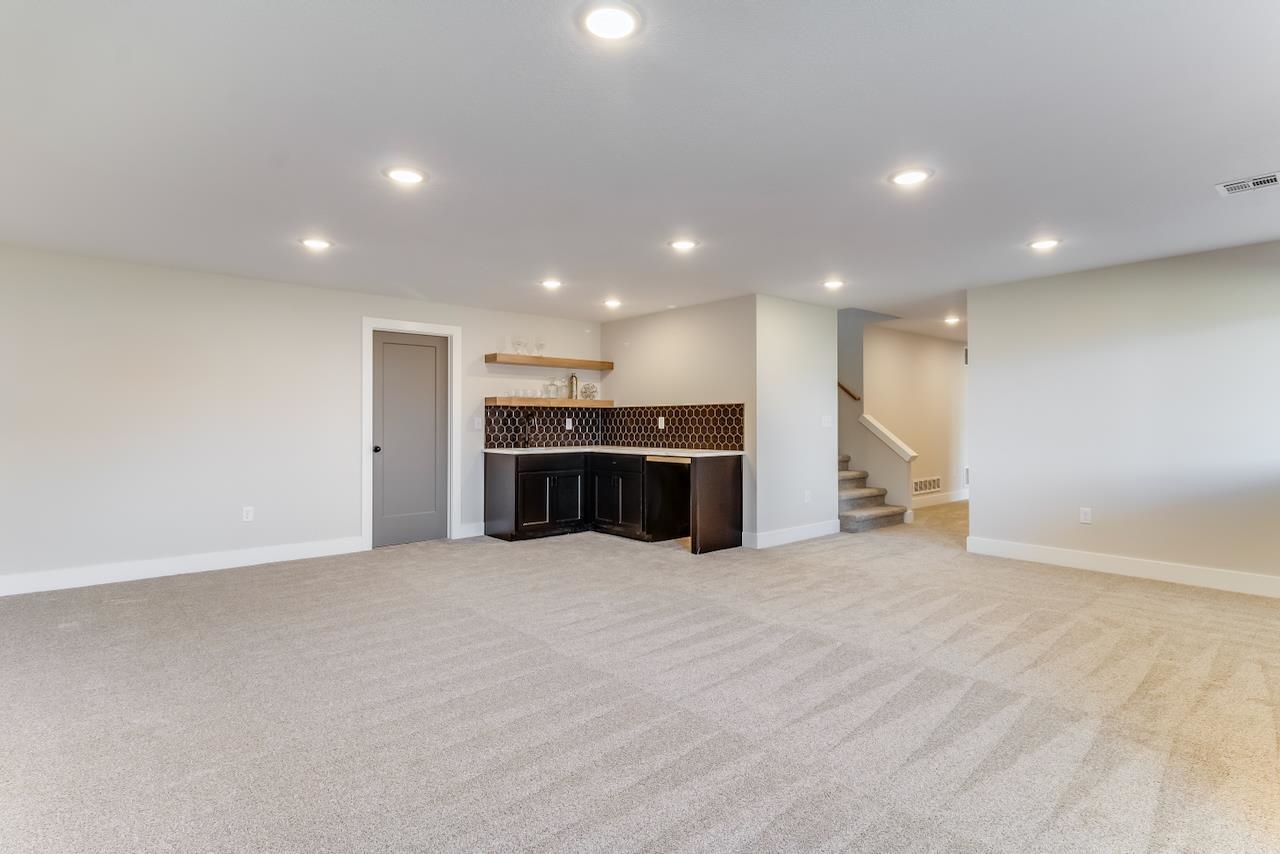 5766 N Edwards St. Property Photo 31