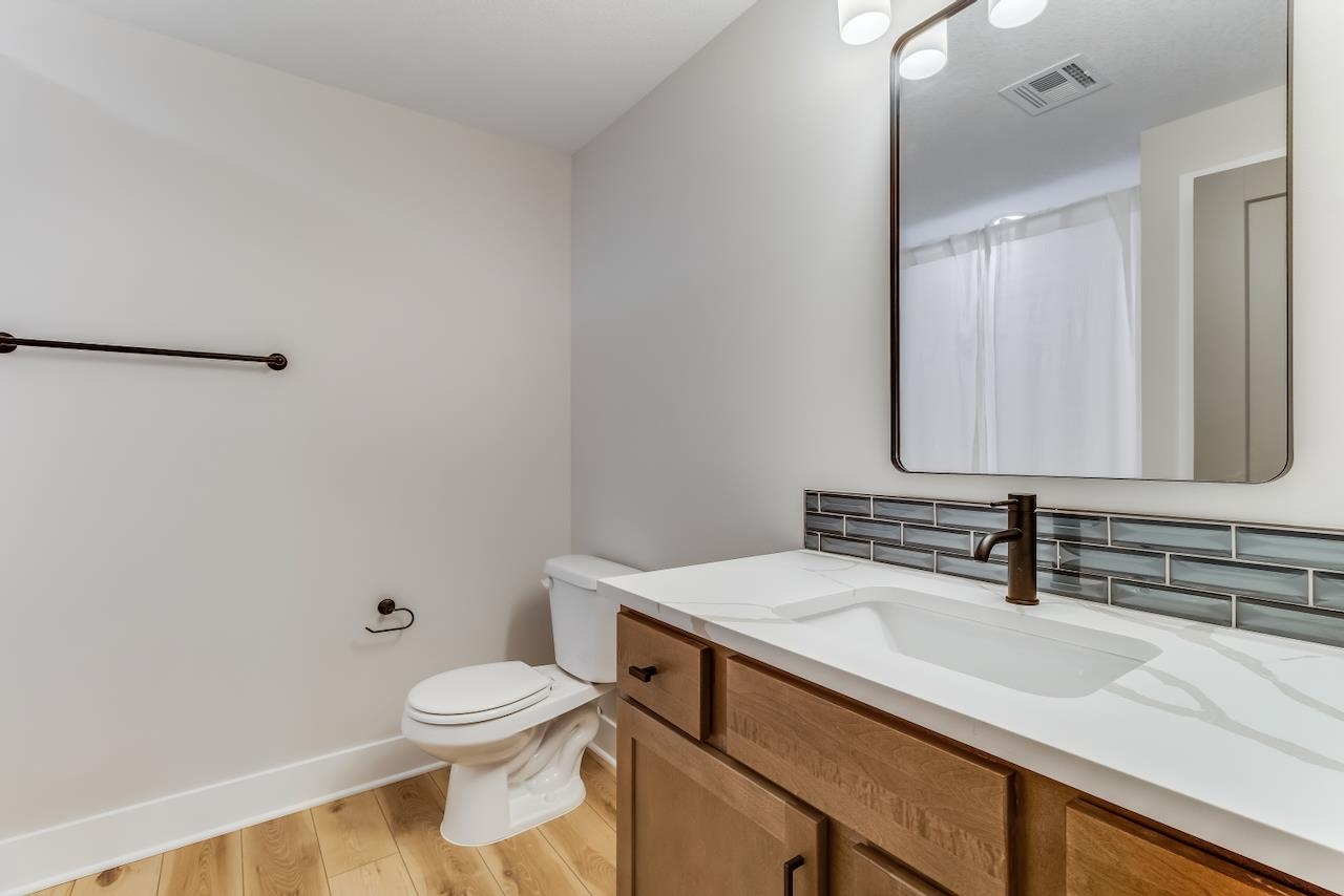 5766 N Edwards St. Property Photo 35