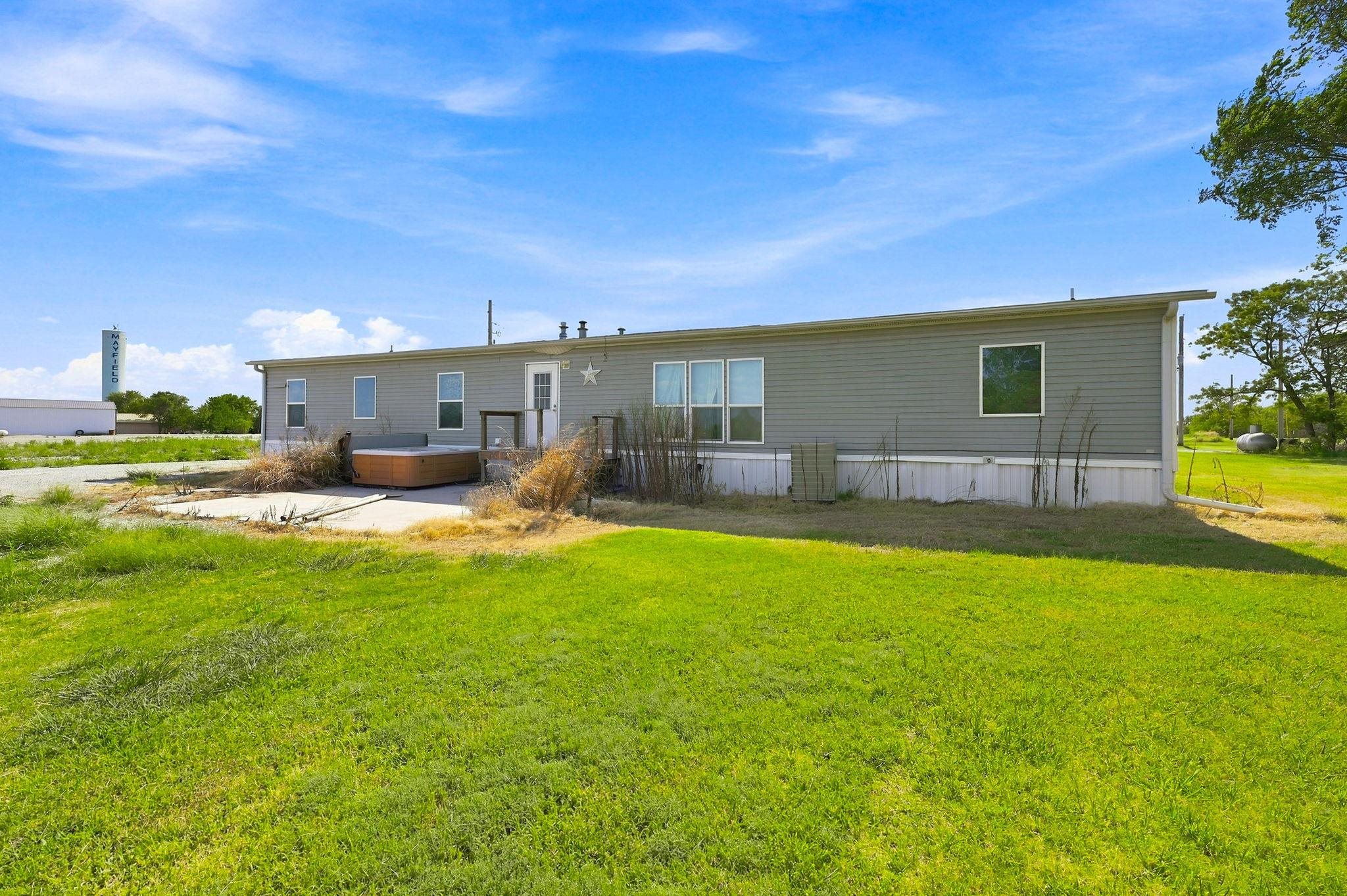 119 S Osborn Property Photo 8