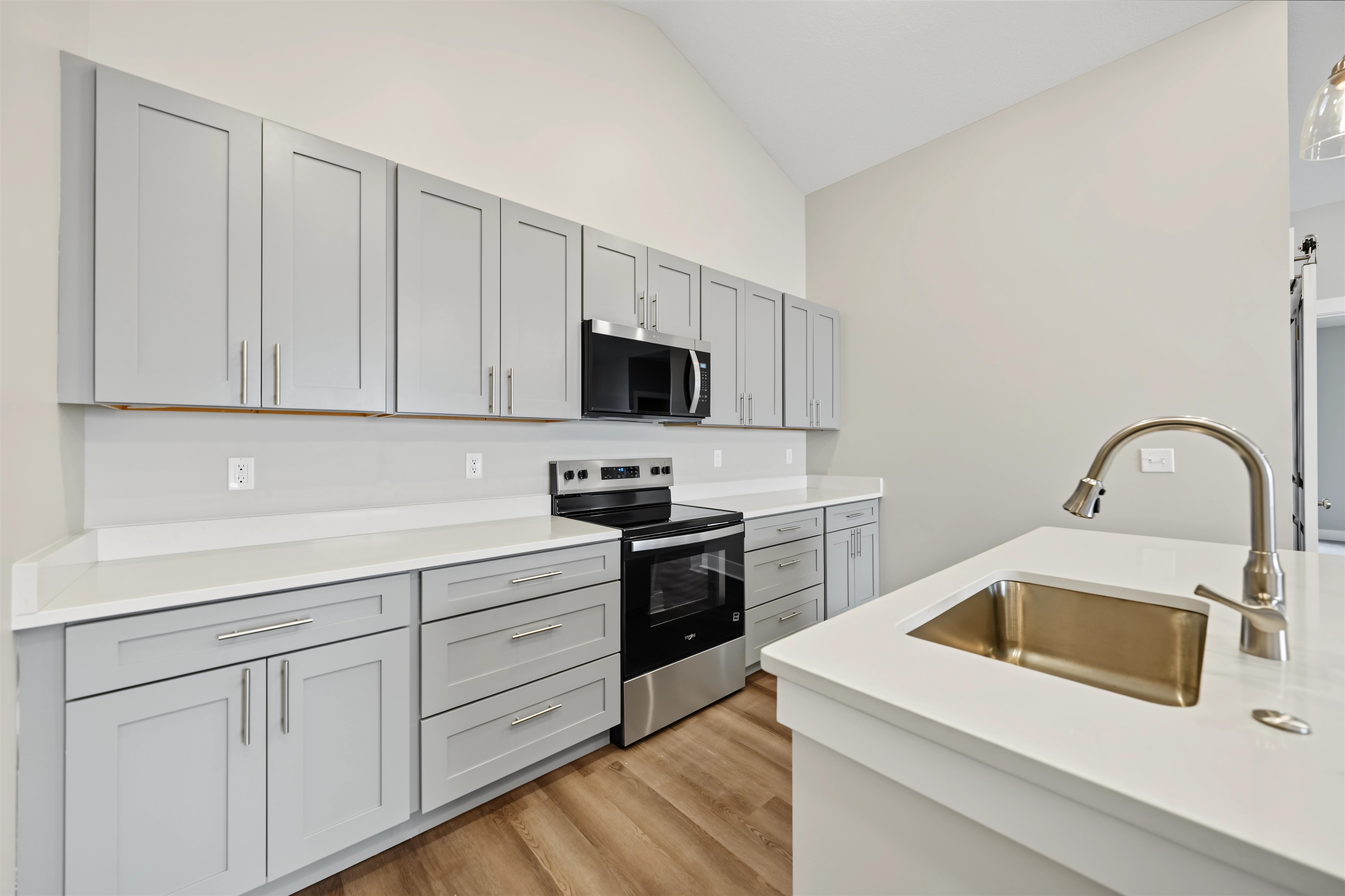 1242 Steve Hawley Ln. Property Photo 6