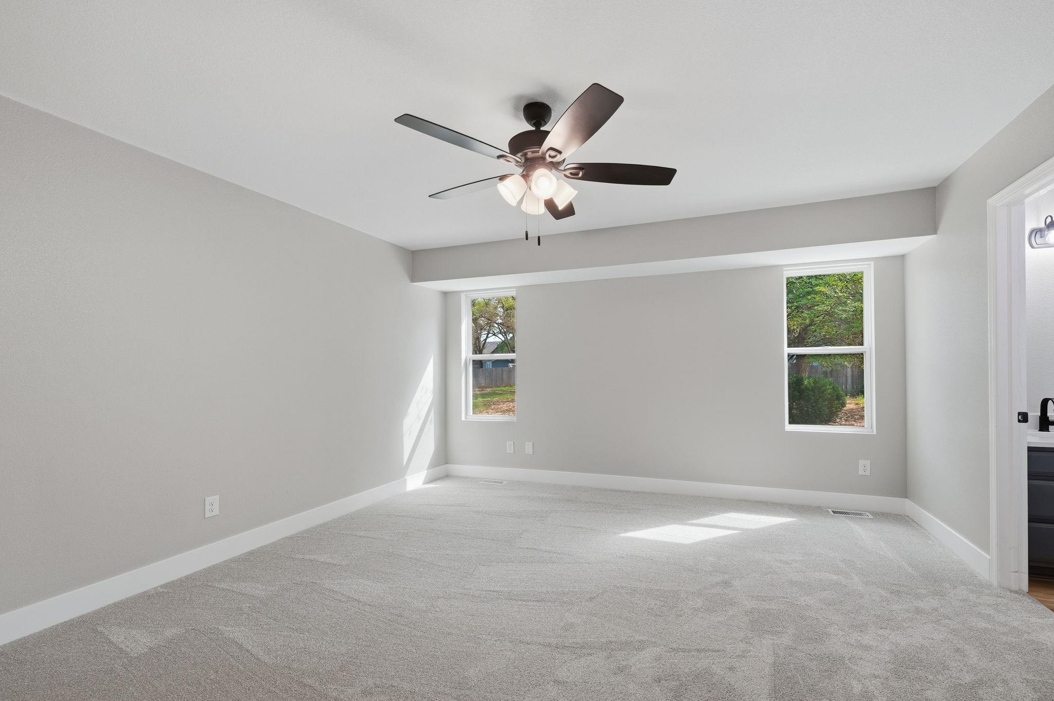 431 W White Tail St Property Photo 20