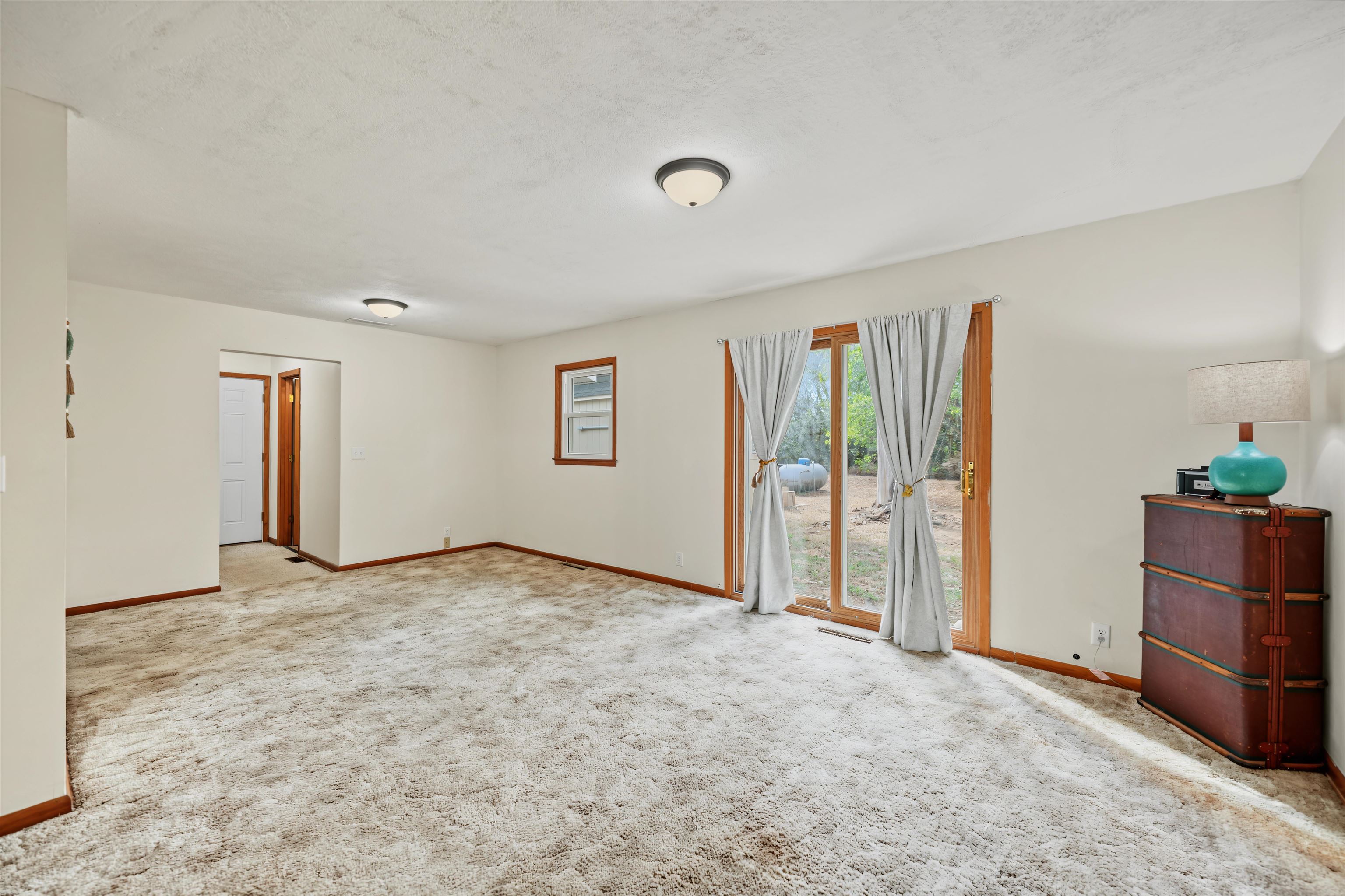 1639 Comanche Rd Property Photo 9