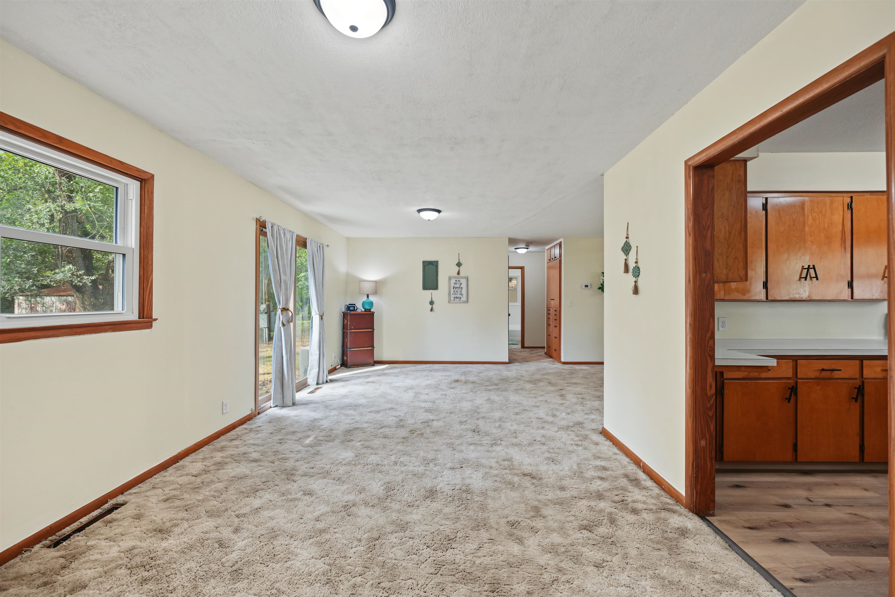 1639 Comanche Rd Property Photo 17