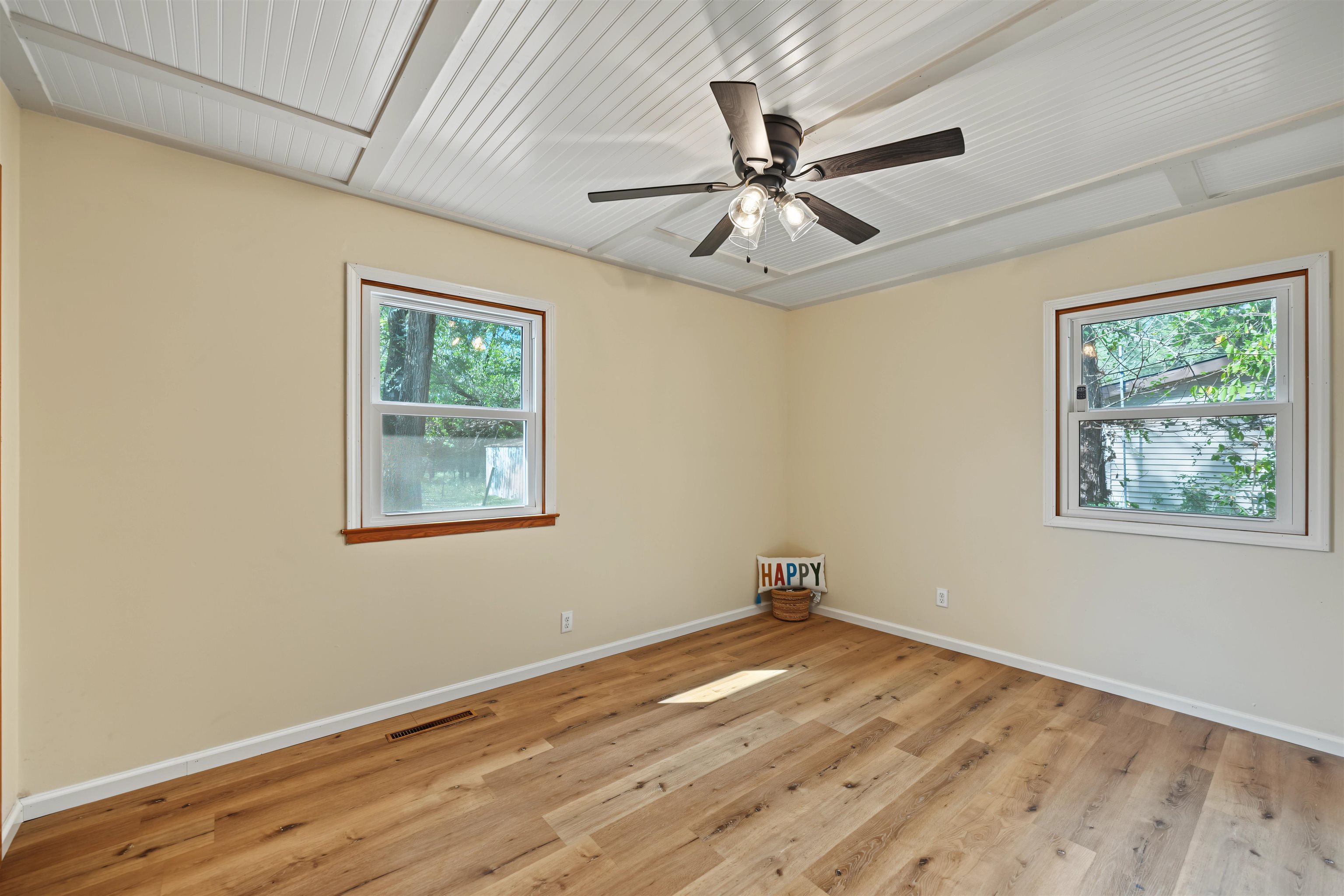 1639 Comanche Rd Property Photo 23