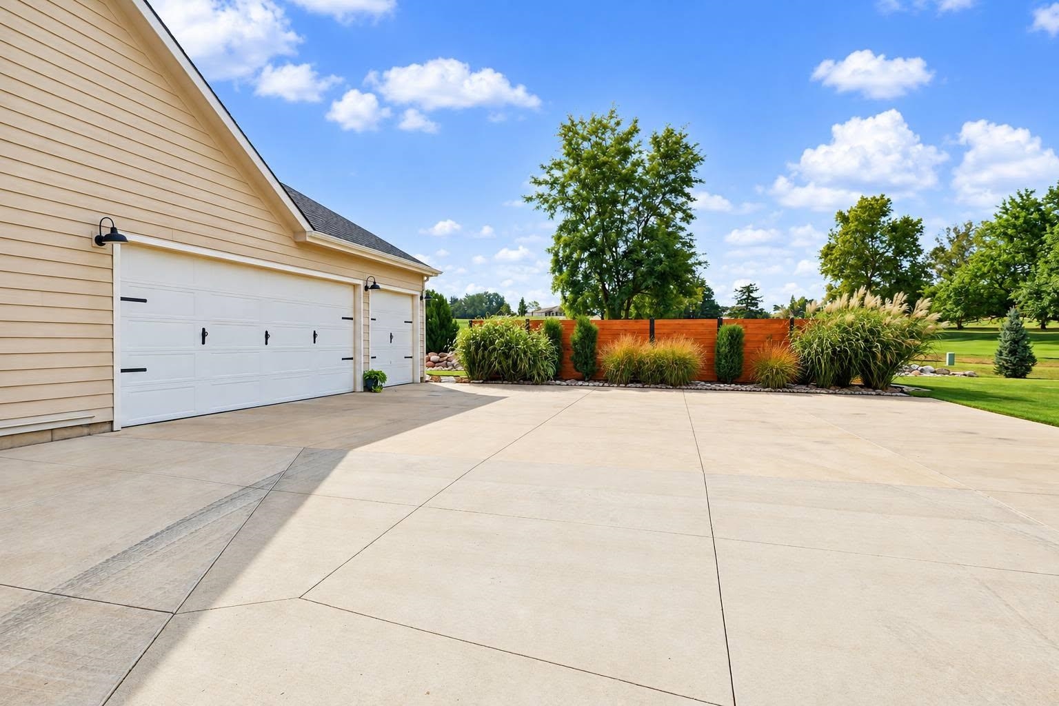 1319 Bentgrass Dr. Property Photo 29
