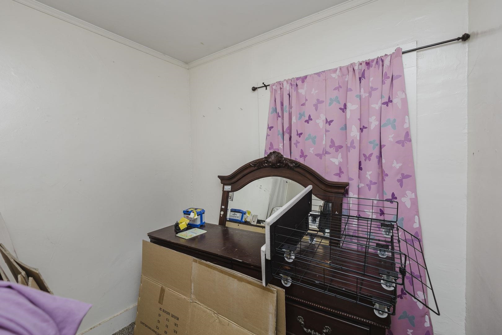 323 N Madison Property Photo 18