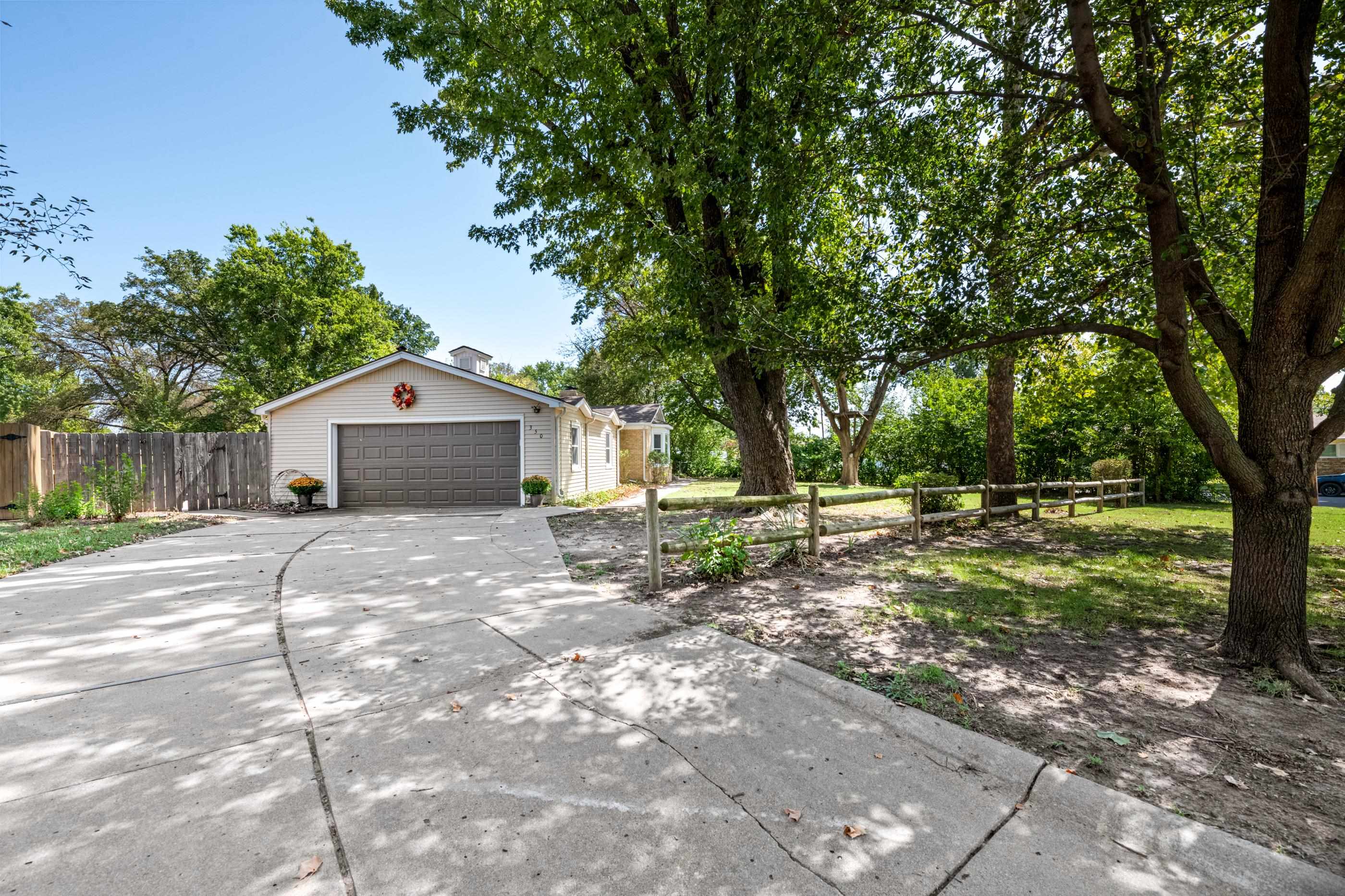 350 S Gorin St. Property Photo 4