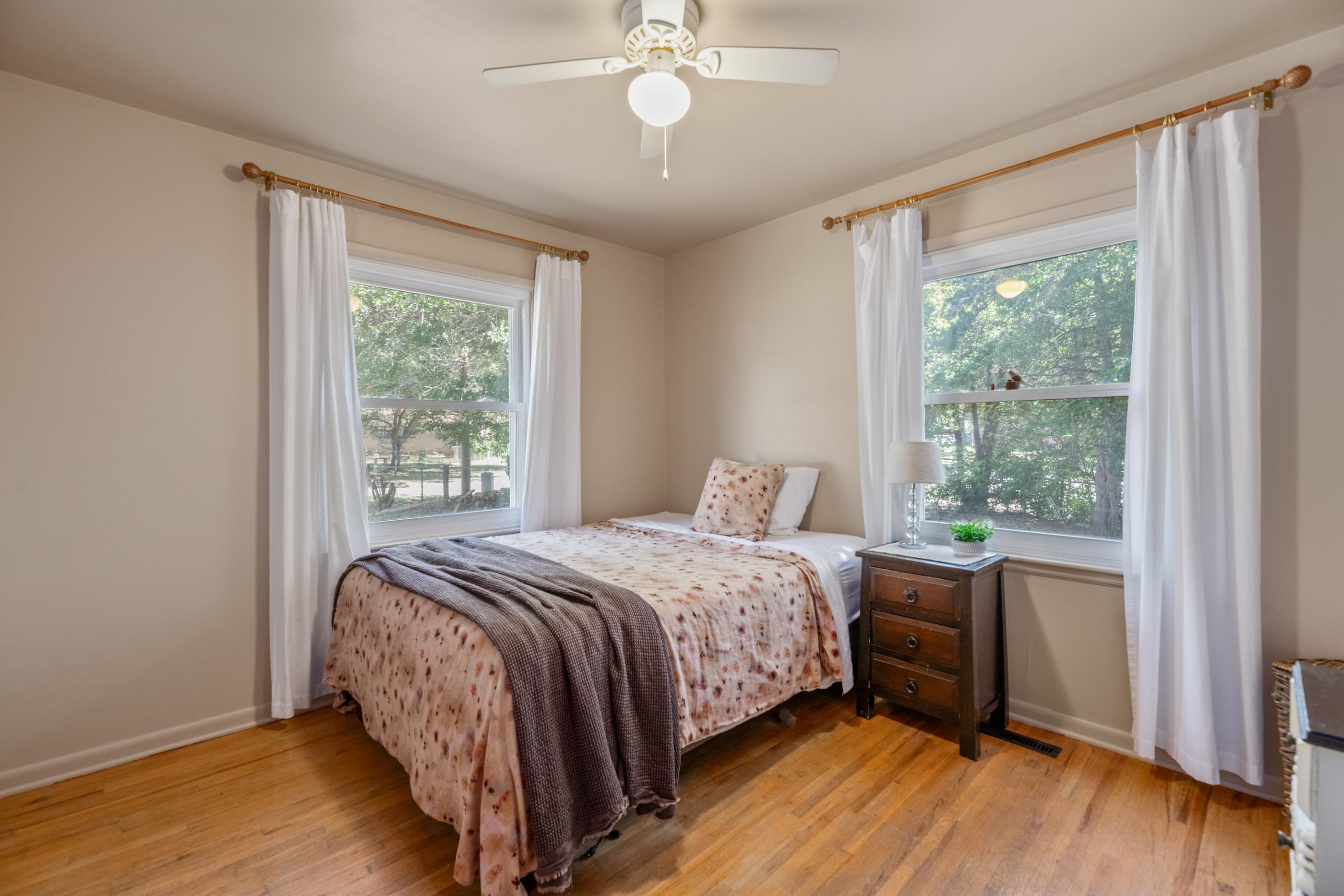 350 S Gorin St. Property Photo 16