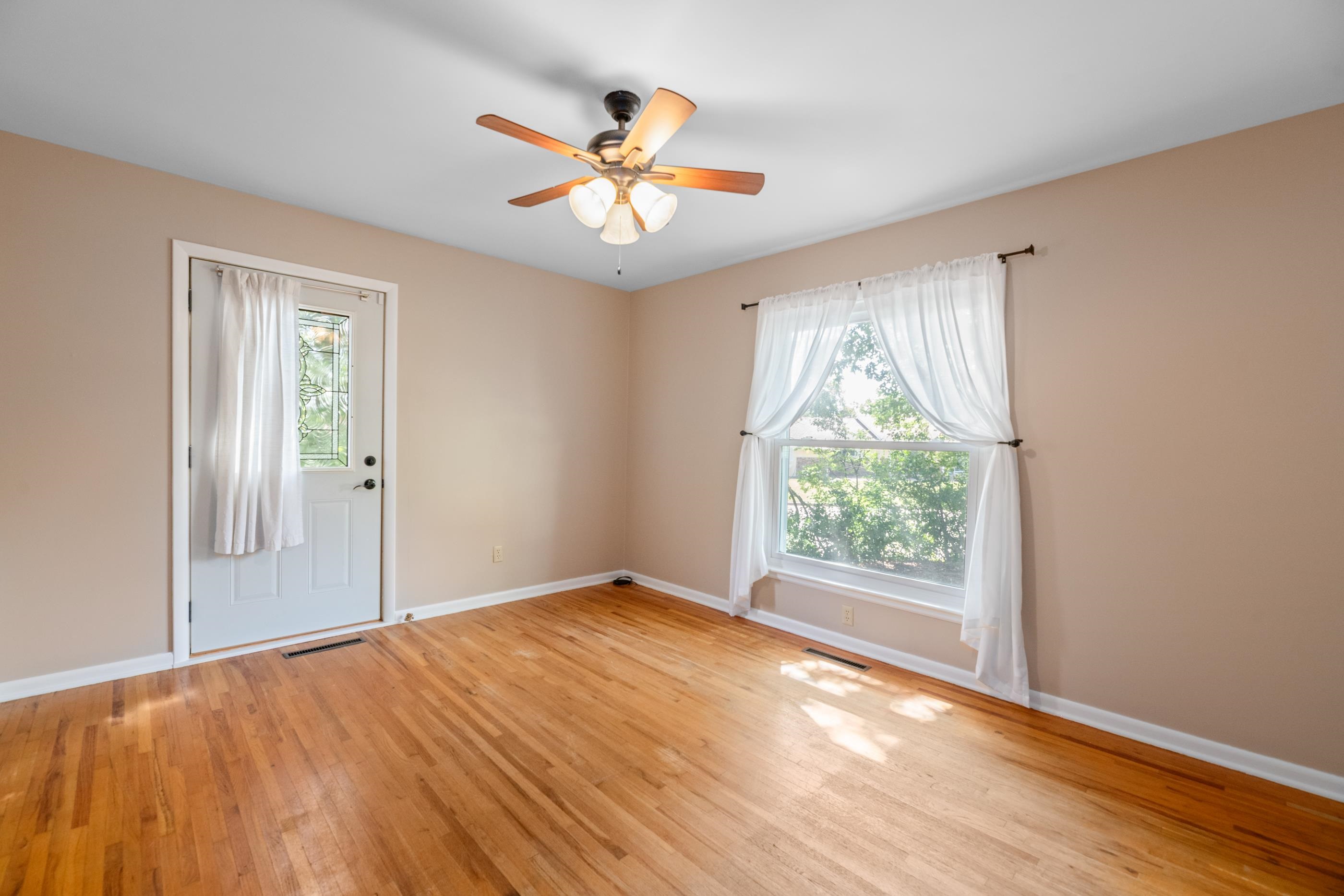 350 S Gorin St. Property Photo 17