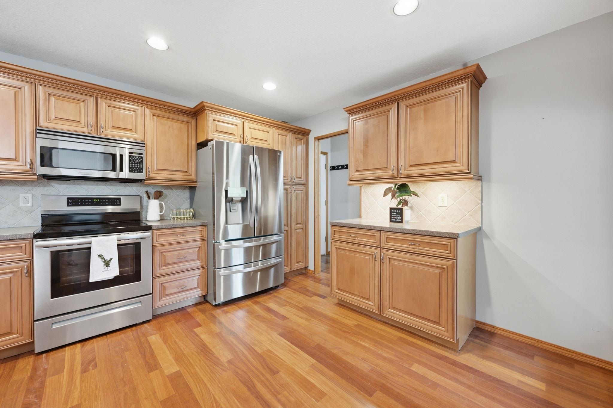6907 W Garden Ridge Ct Property Photo 10