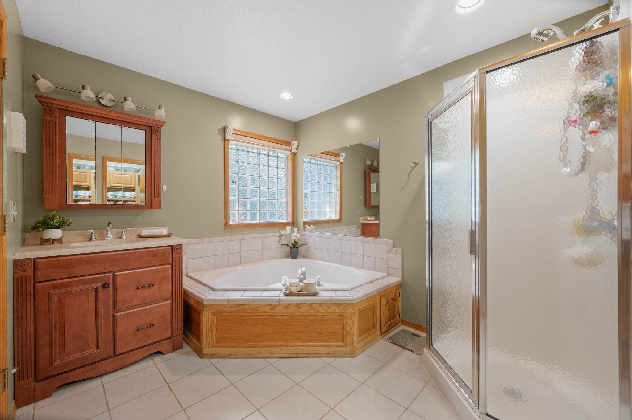 6907 W Garden Ridge Ct Property Photo 16