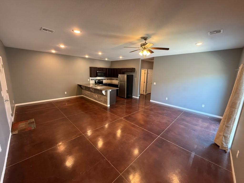 5269 N Cypress Cir. Property Photo 4