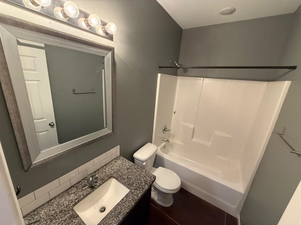 5269 N Cypress Cir. Property Photo 6