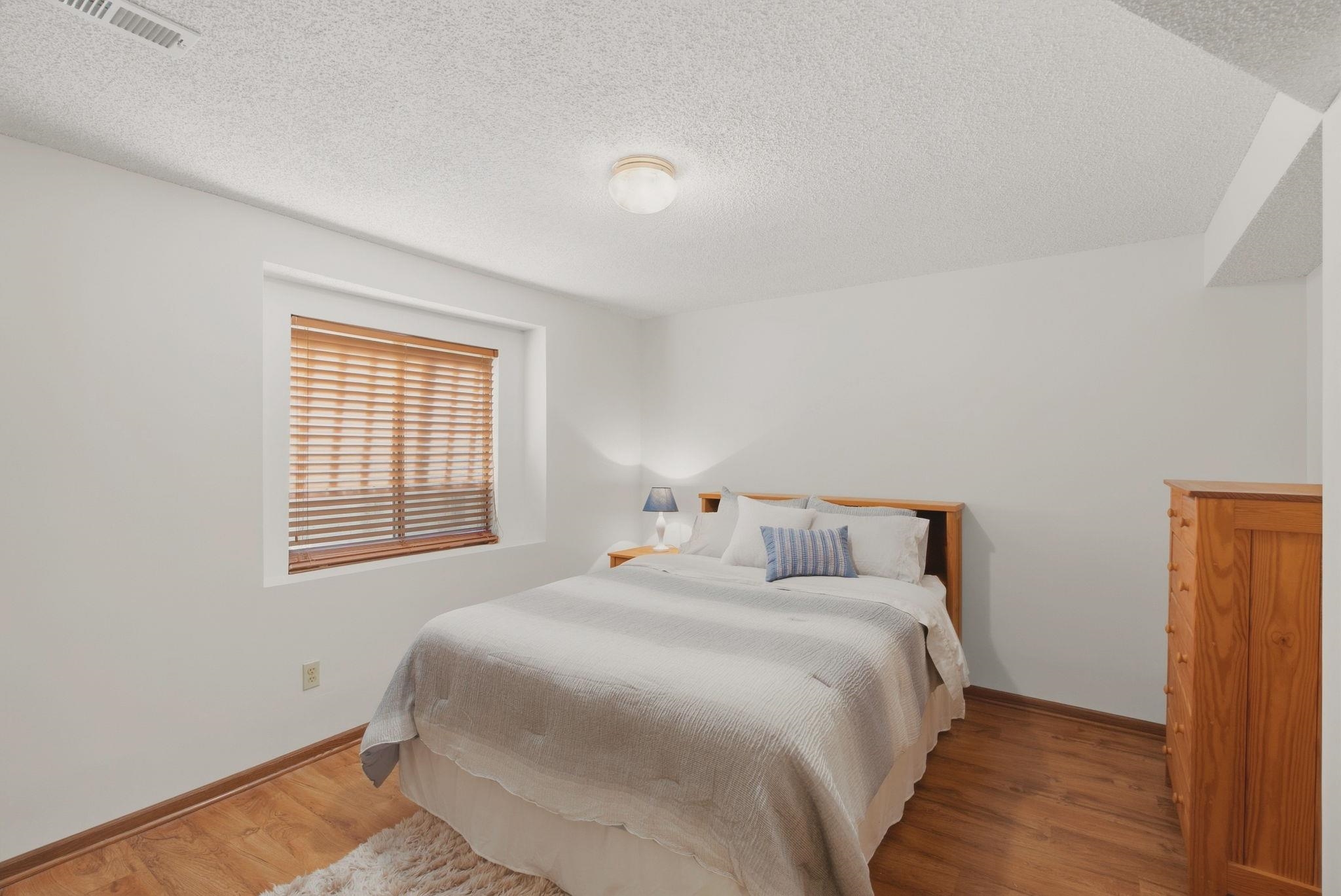 805 N Sagebrush Ct Property Photo 29
