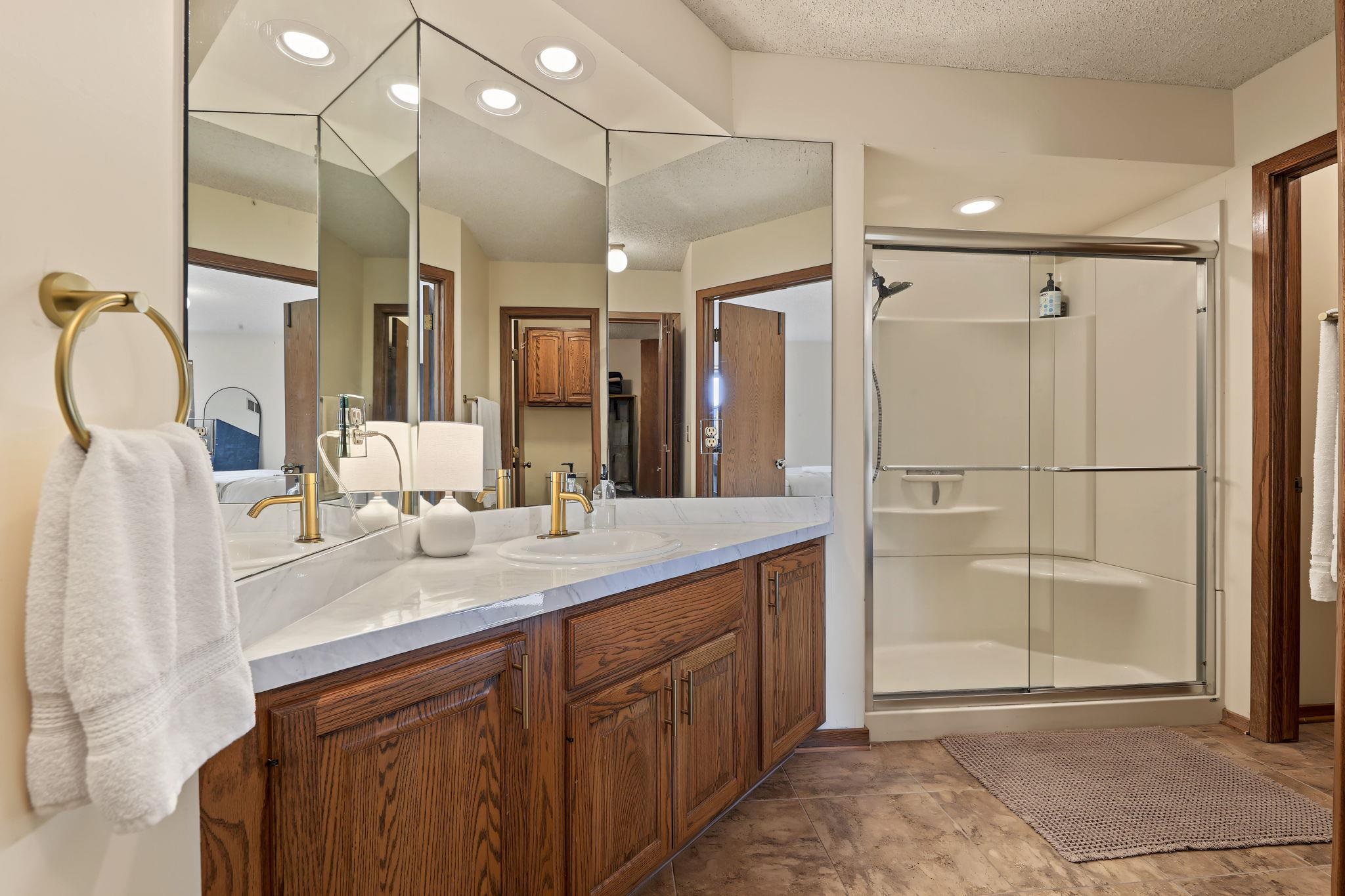 2049 S Cypress Property Photo 10
