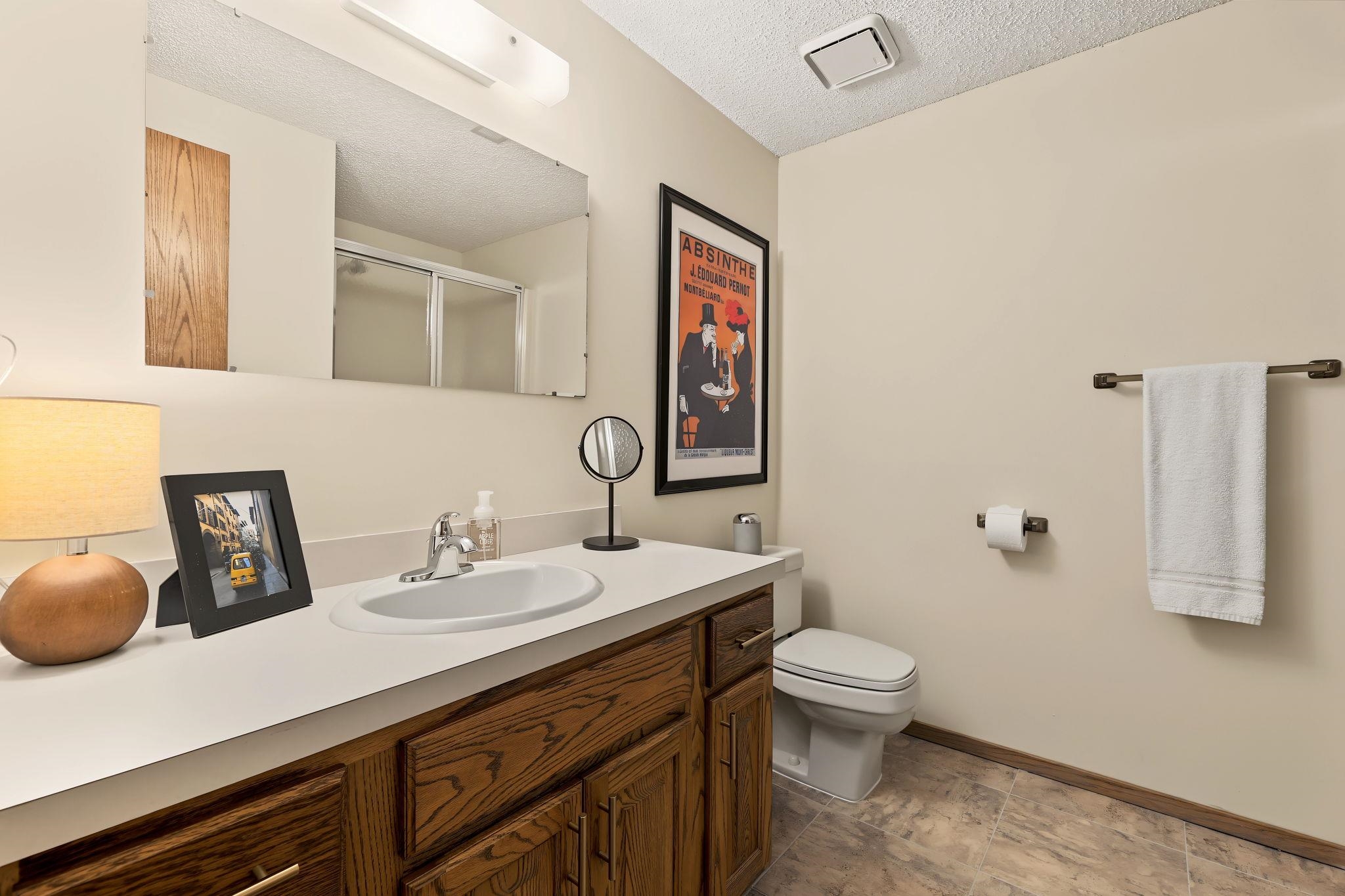 2049 S Cypress Property Photo 17