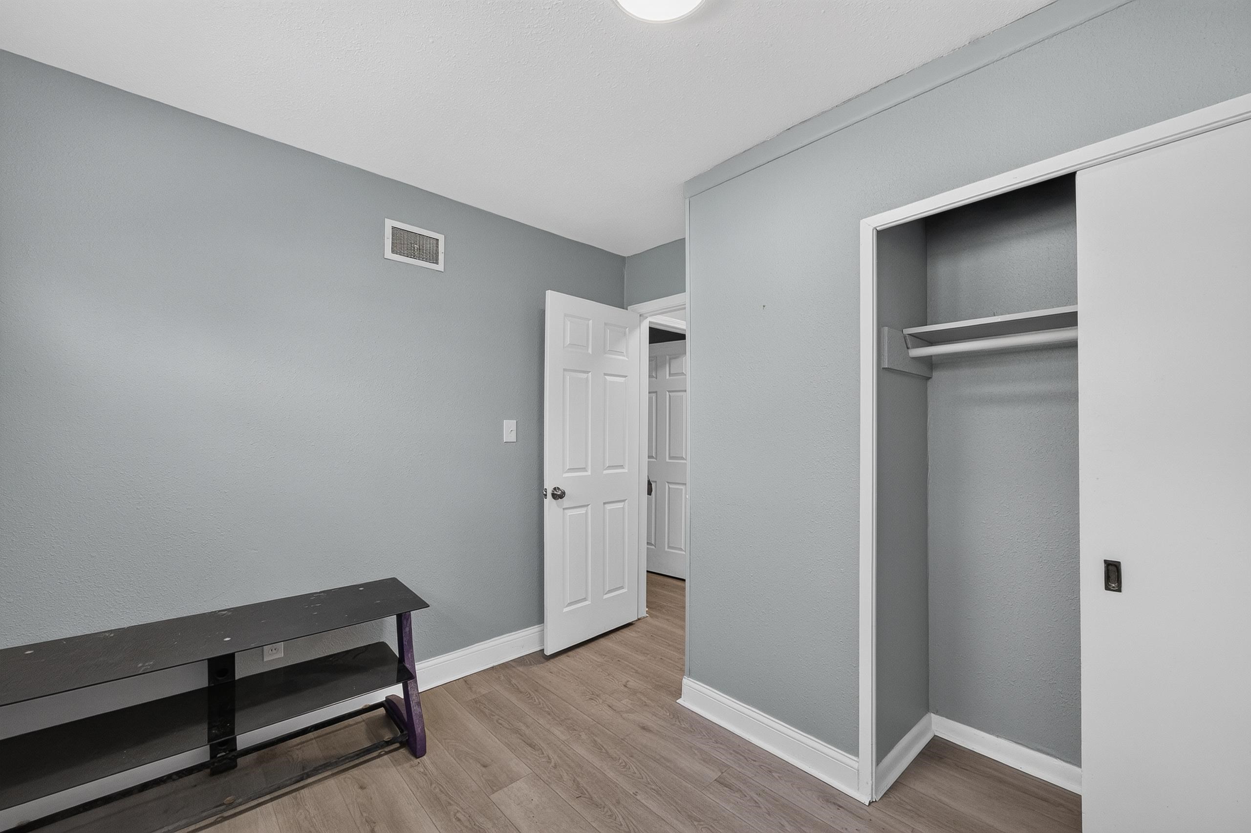 1207 N Spruce Property Photo 17