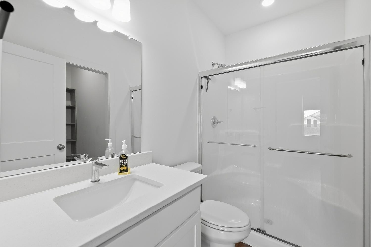 438 W Long Path Ct Property Photo 14